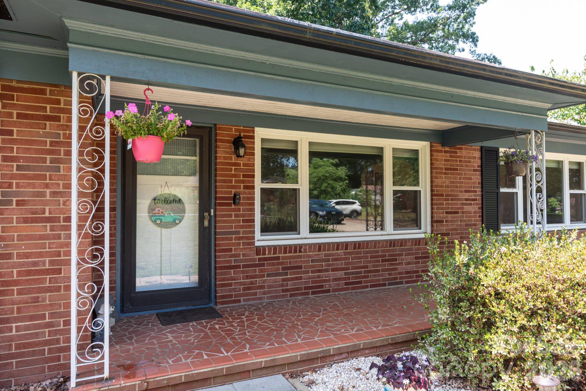 117 Rockwood LN, Statesville, NC 28677