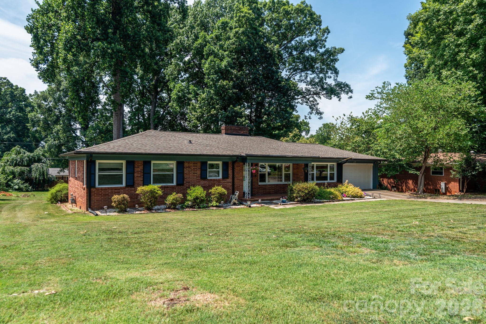 117 Rockwood LN, Statesville, NC 28677