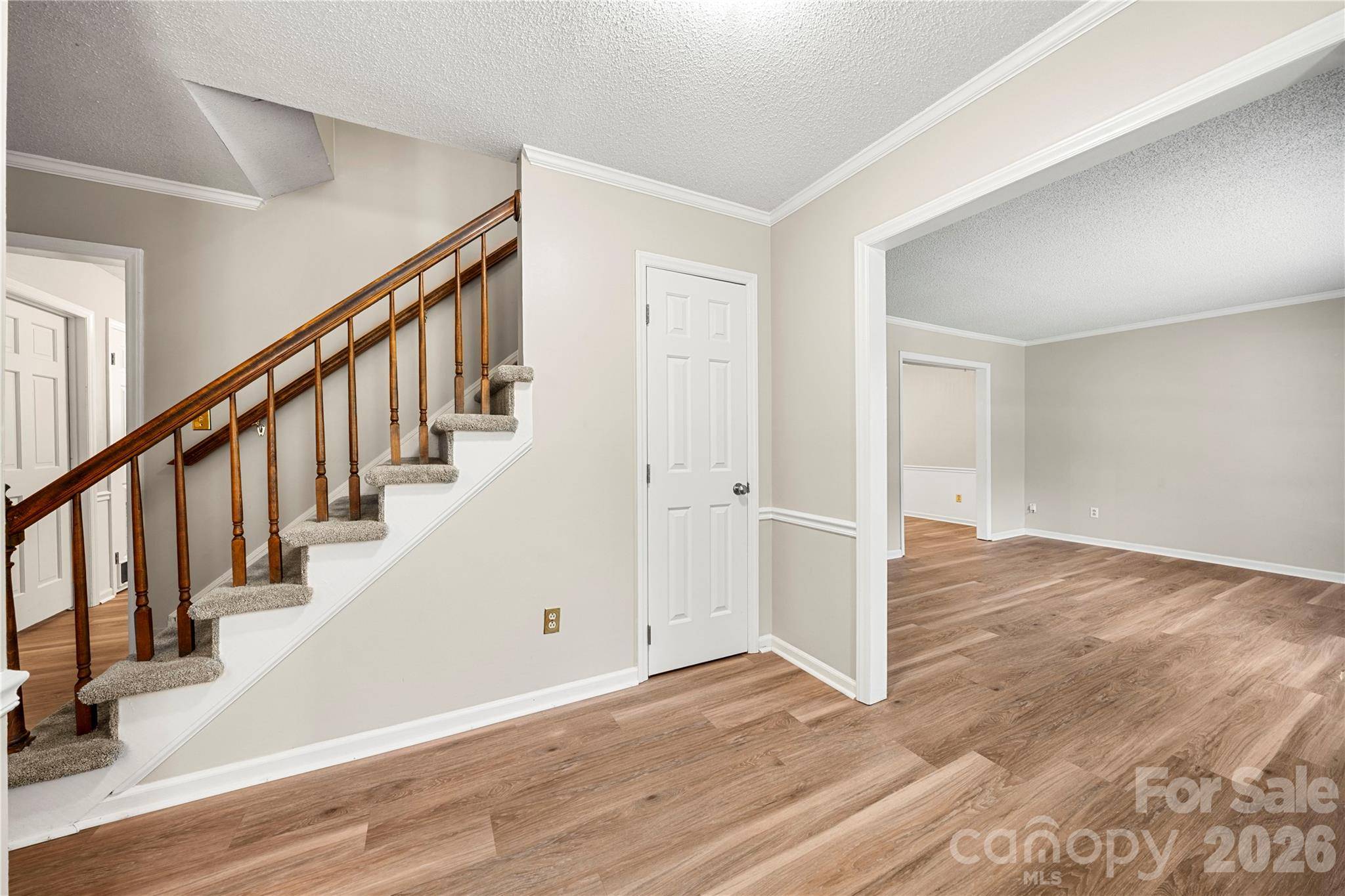 628 Bellows LN, Charlotte, NC 28270