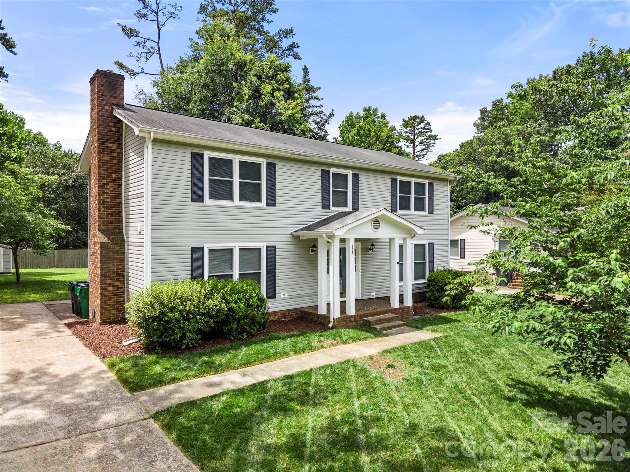 628 Bellows LN, Charlotte, NC 28270