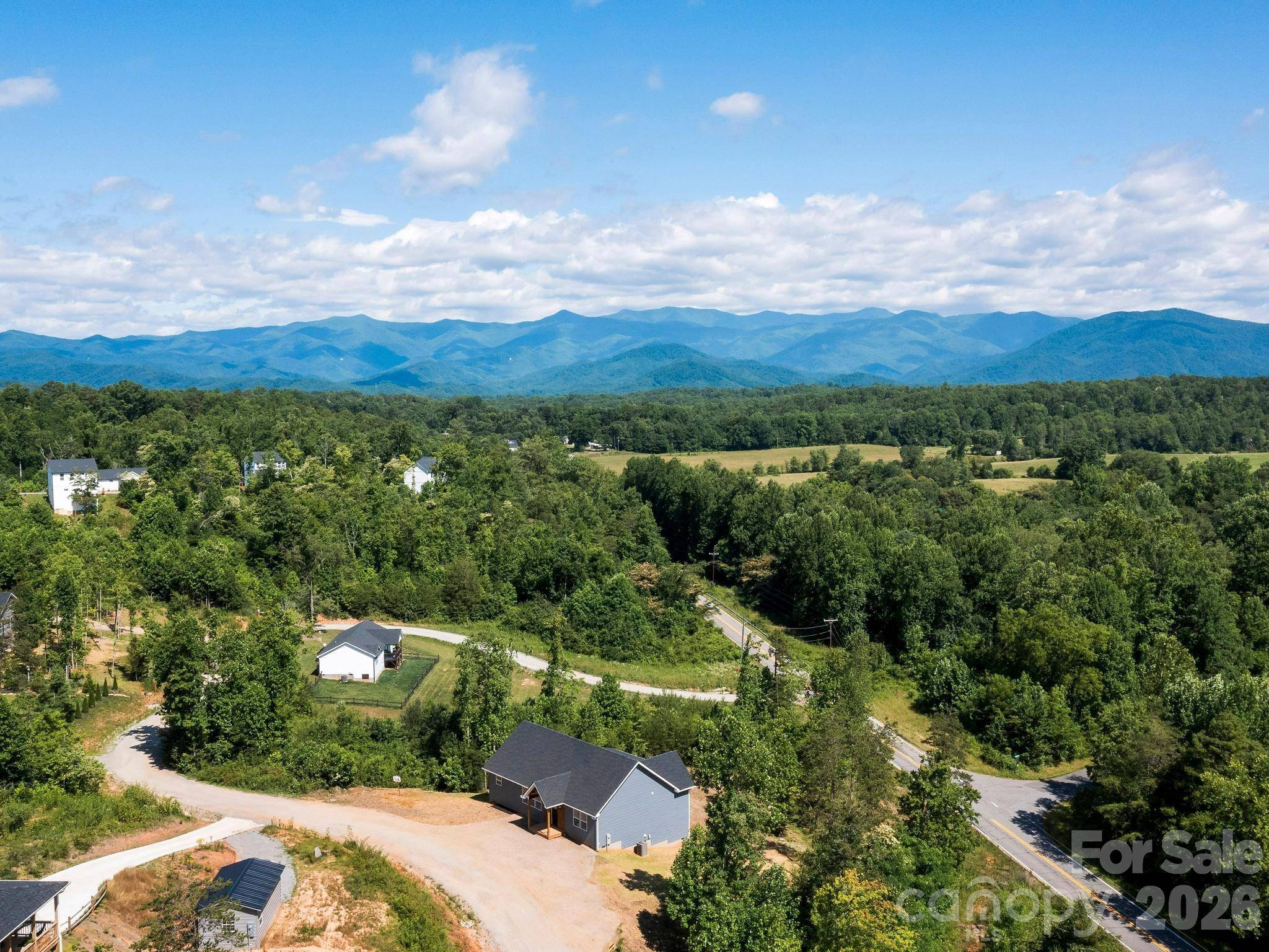 105 S Vineyard Village DR, Old Fort, NC 28762