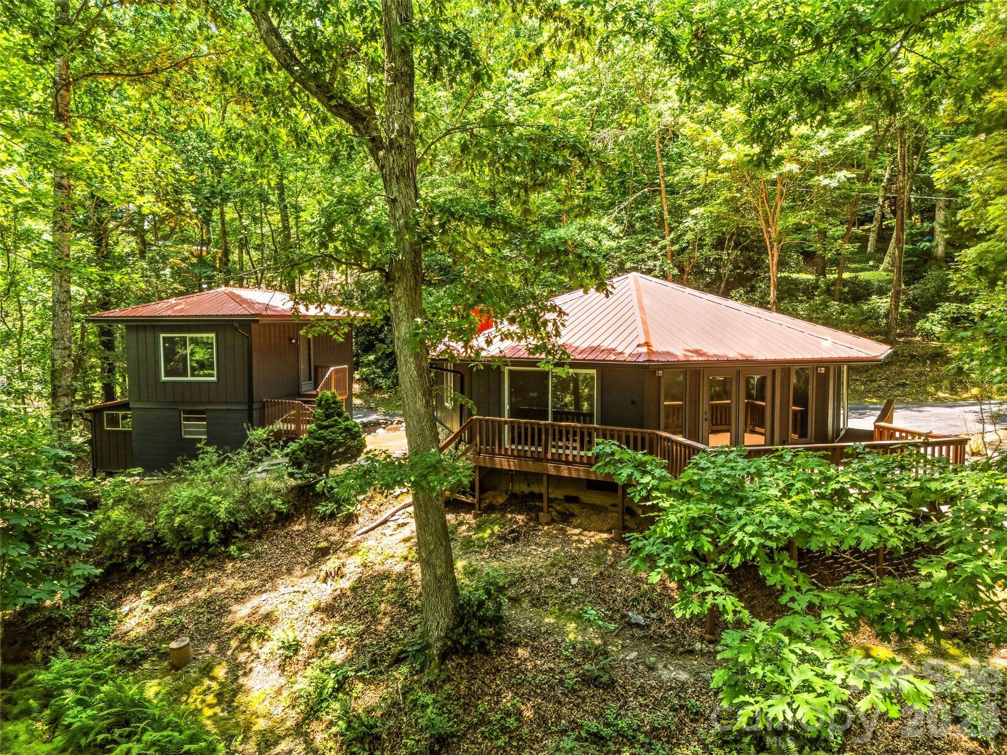 785 Pisgah Forest DR, Pisgah Forest, NC 28768