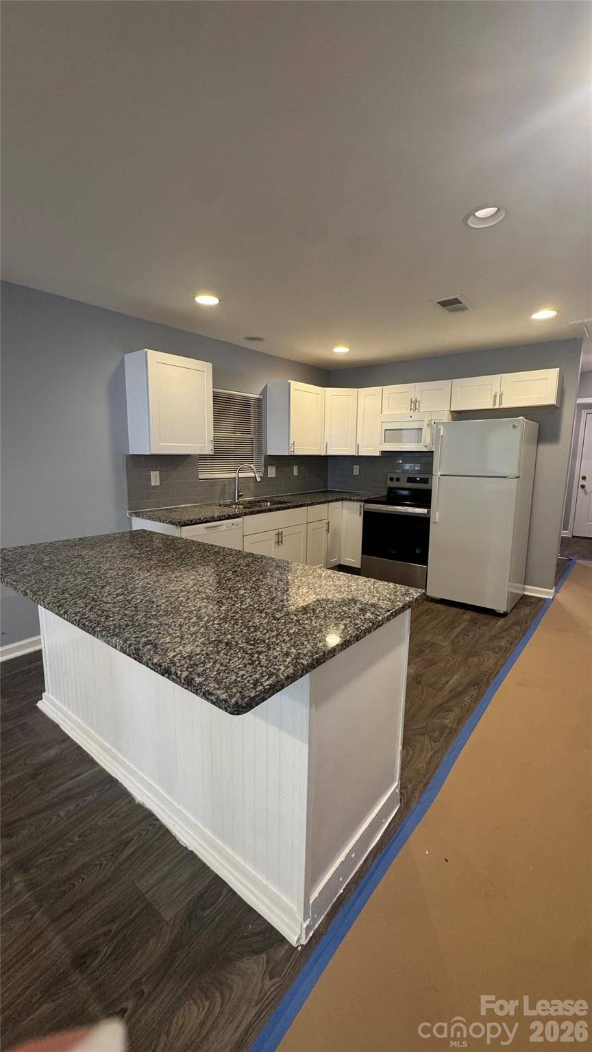 910 Cantwell ST, Charlotte, NC 28208