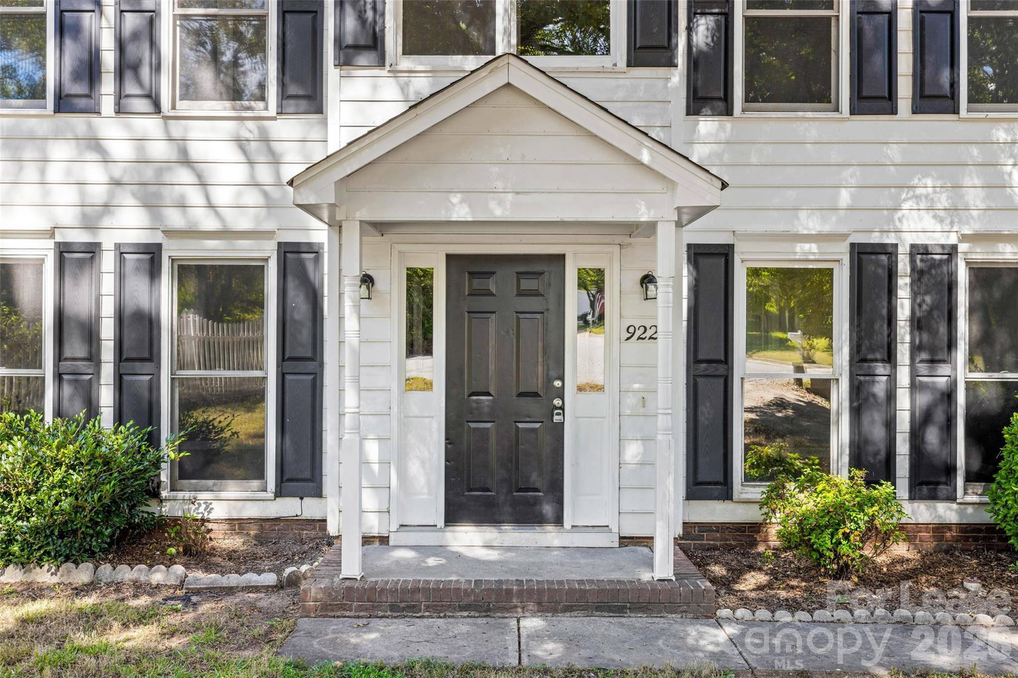 9224 Agnes Park LN, Huntersville, NC 28078