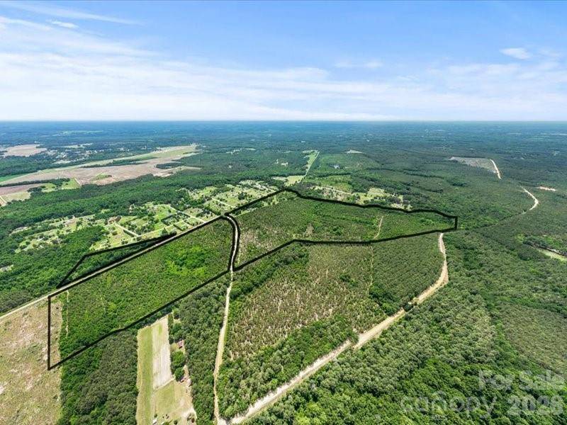 464 Lark RD, Cheraw, SC 29520