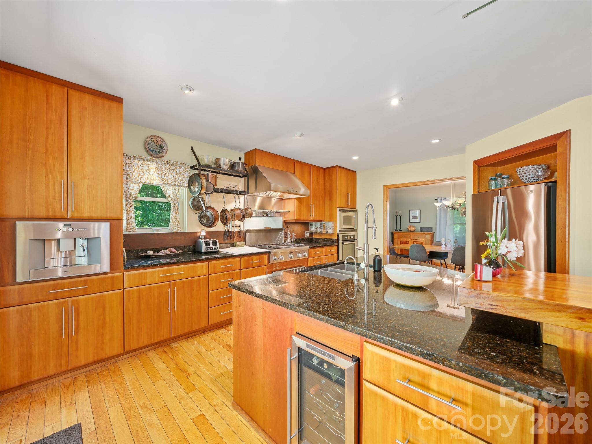 349 Spring Creek RD, Bakersville, NC 28705