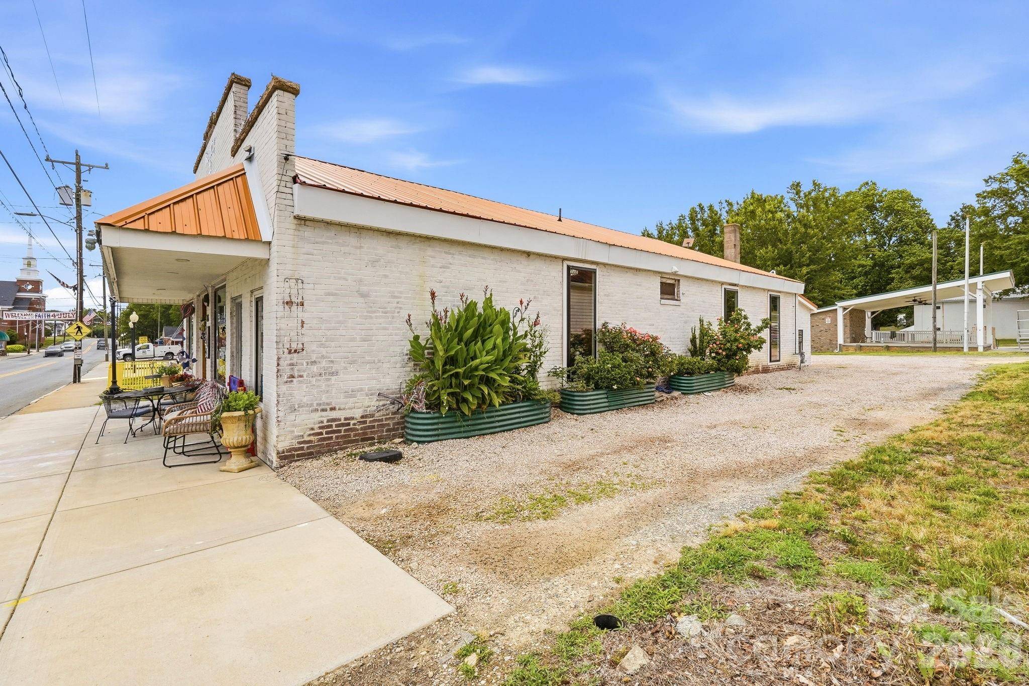 106 N Main ST, Faith, NC 28144