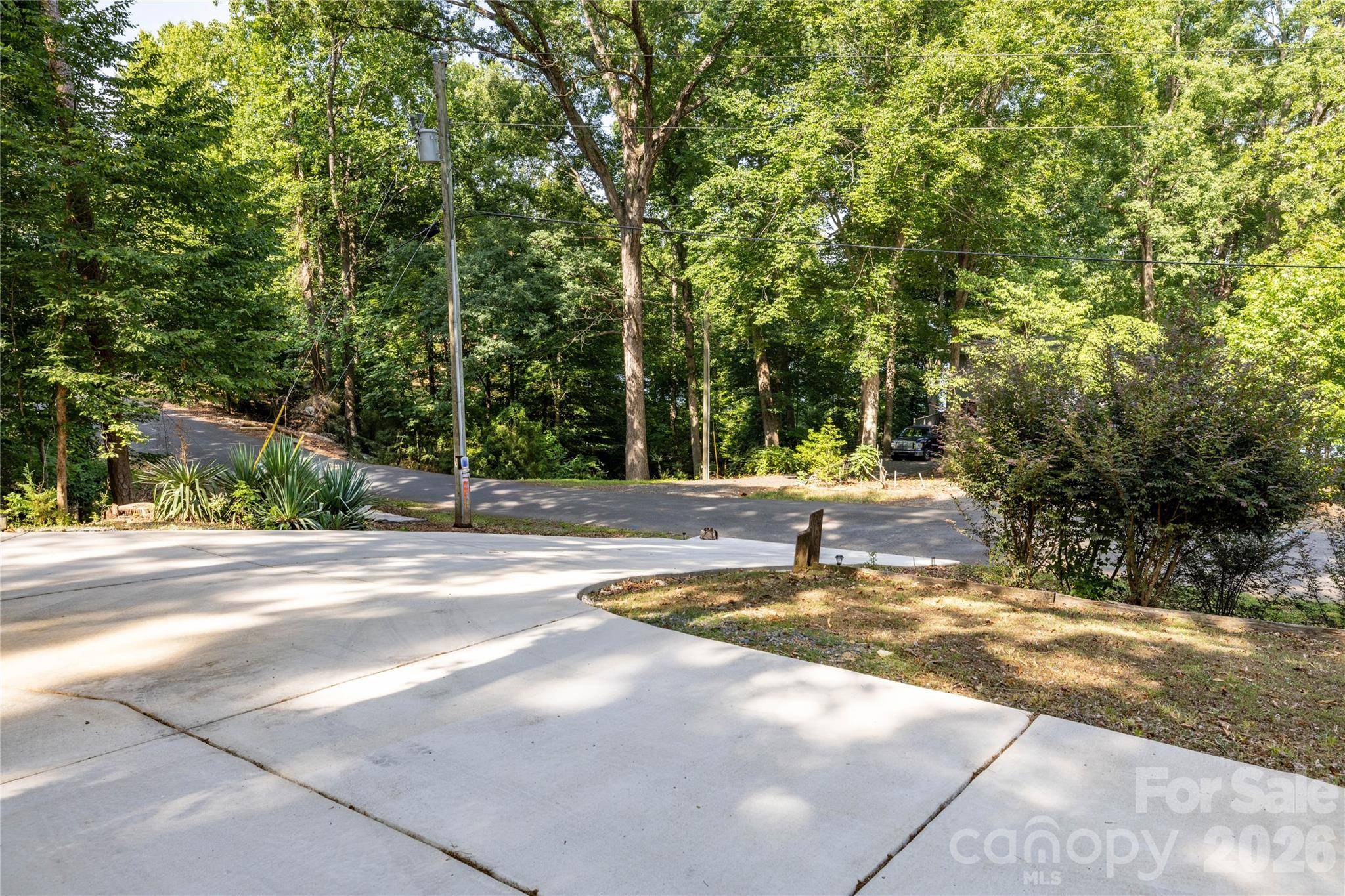 281 Jubal Reeves CIR, Mount Gilead, NC 27306