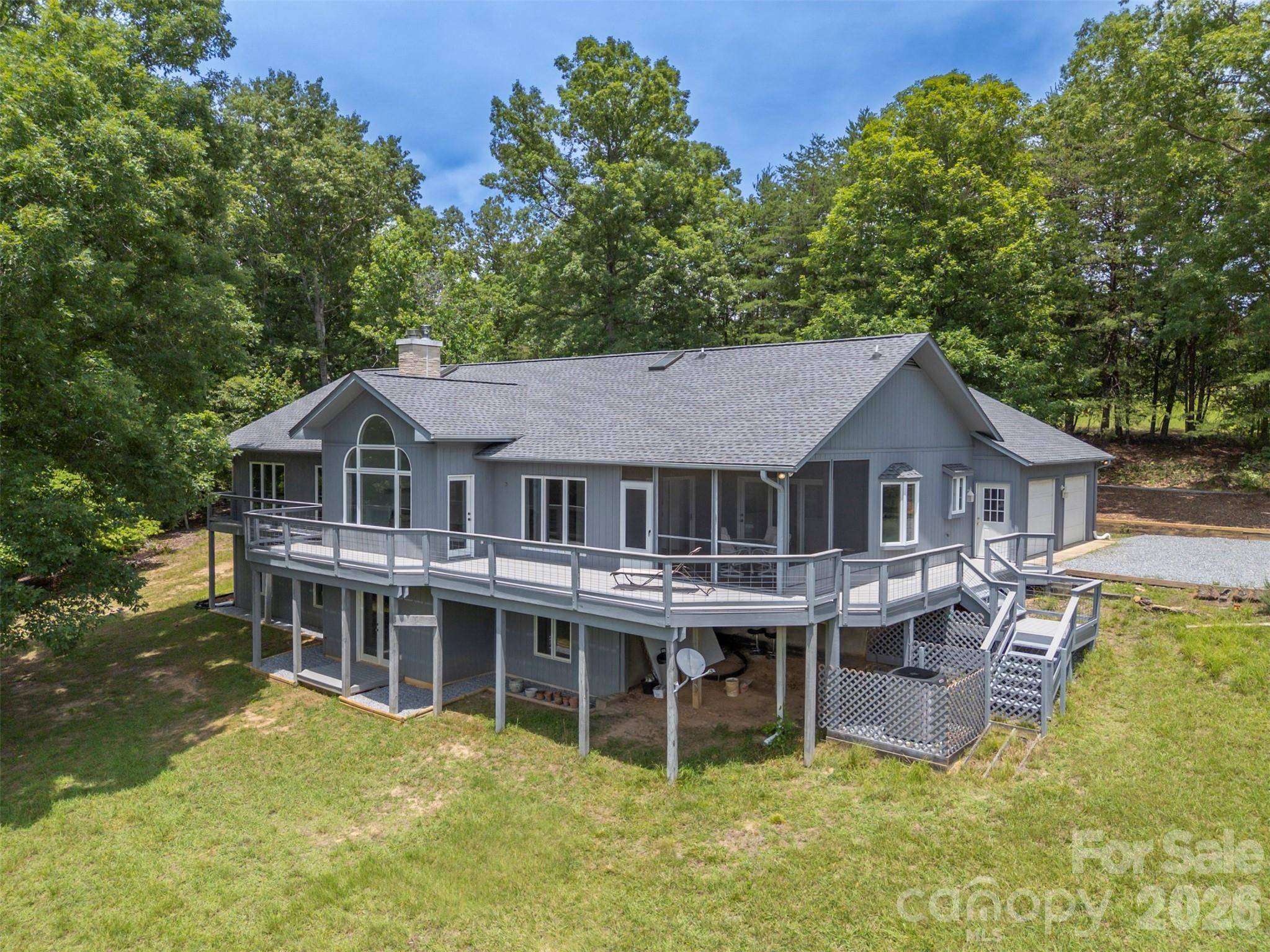 441 Lower Ridgeview RD, Columbus, NC 28722