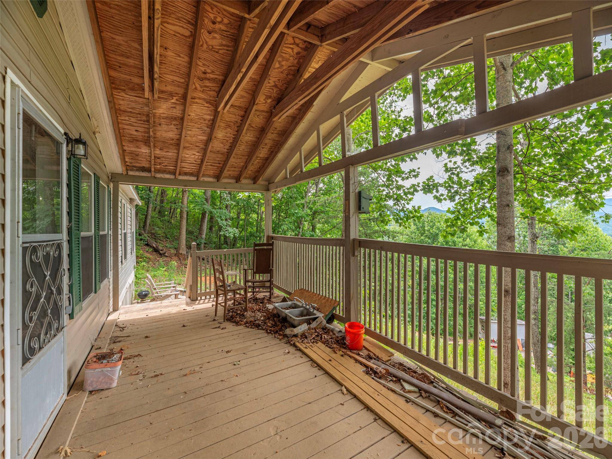 87 Holly Ridge RD, Candler, NC 28715