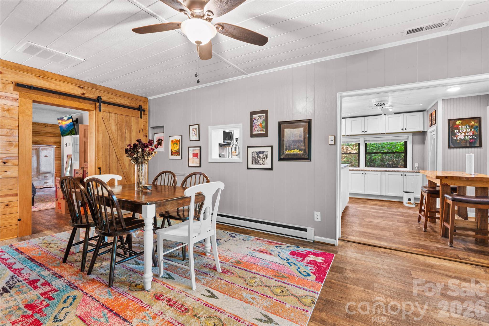 180 Longview RD, Newland, NC 28657