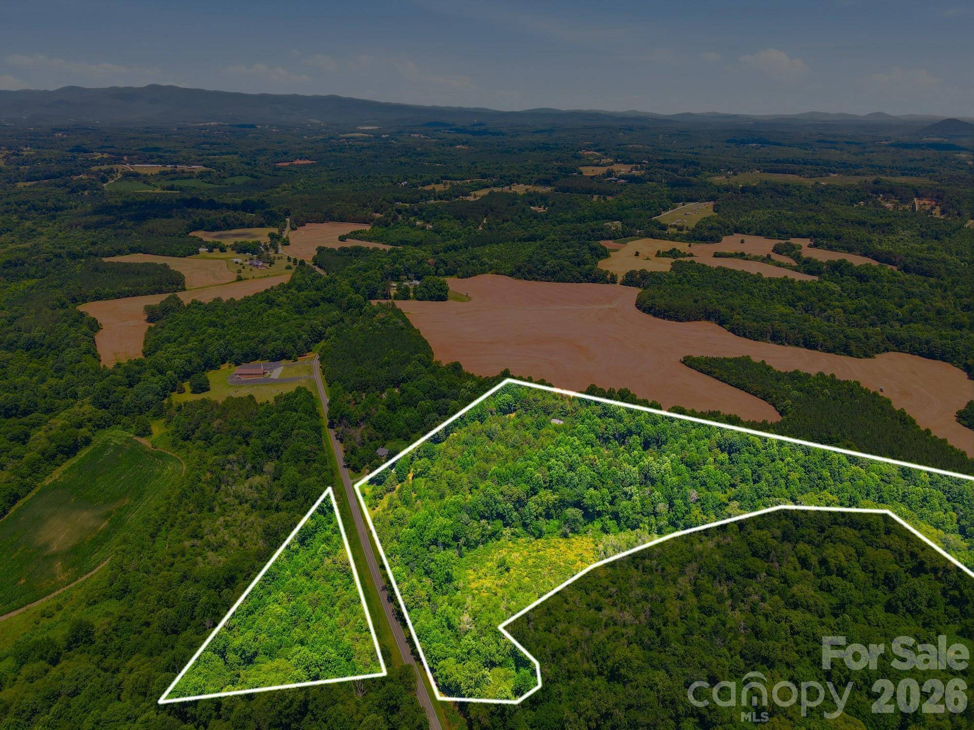 810 Warlick RD, Lawndale, NC 28090