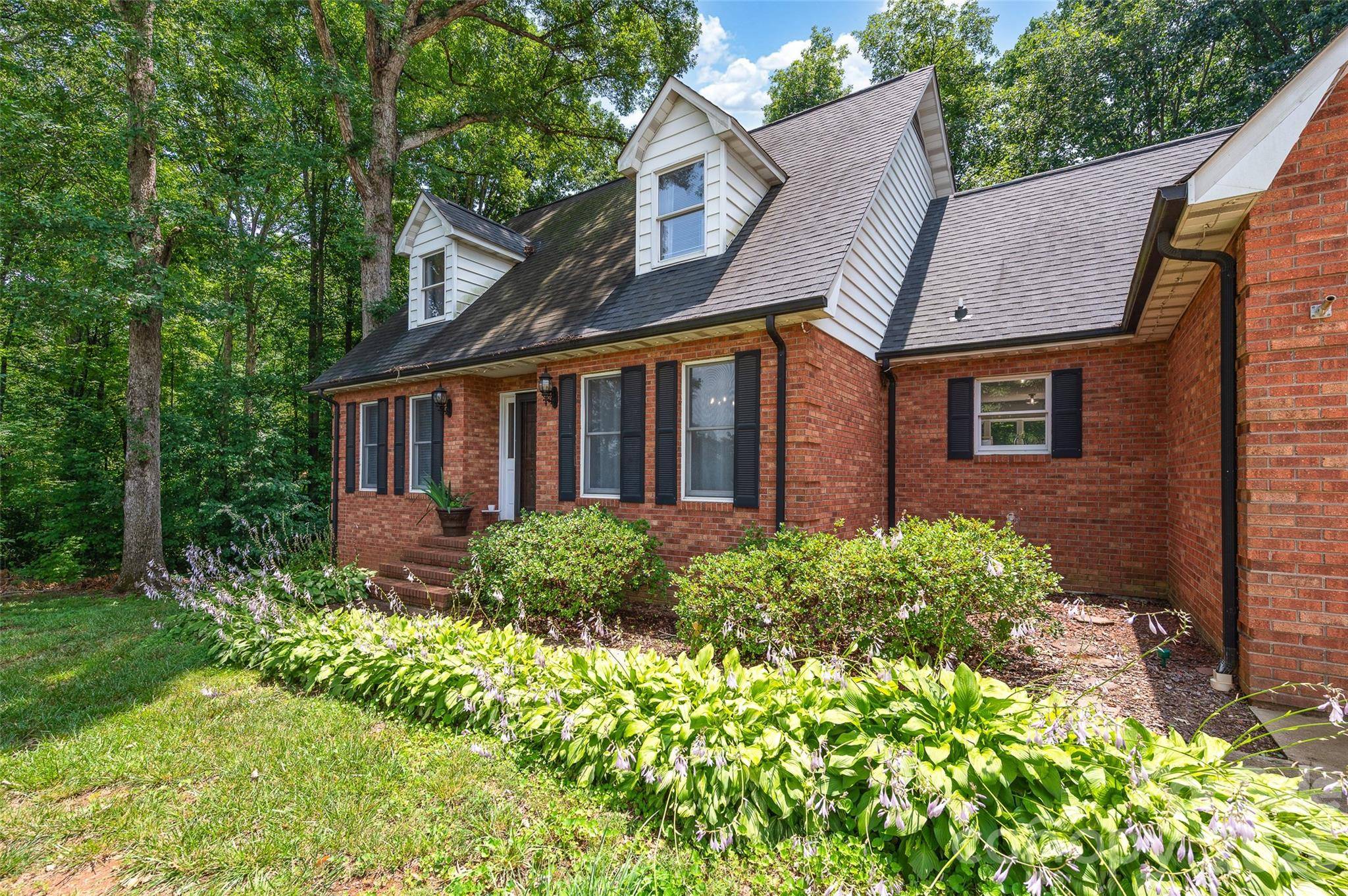 452 Faith RD, Mooresville, NC 28115