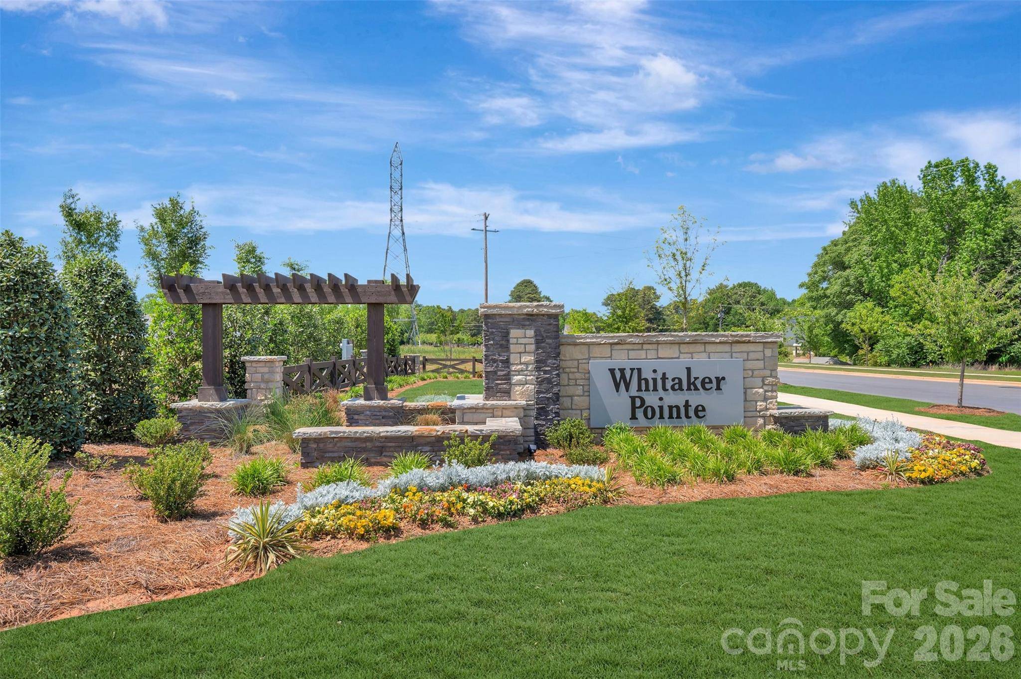 7124 Helmans DR, Huntersville, NC 28078