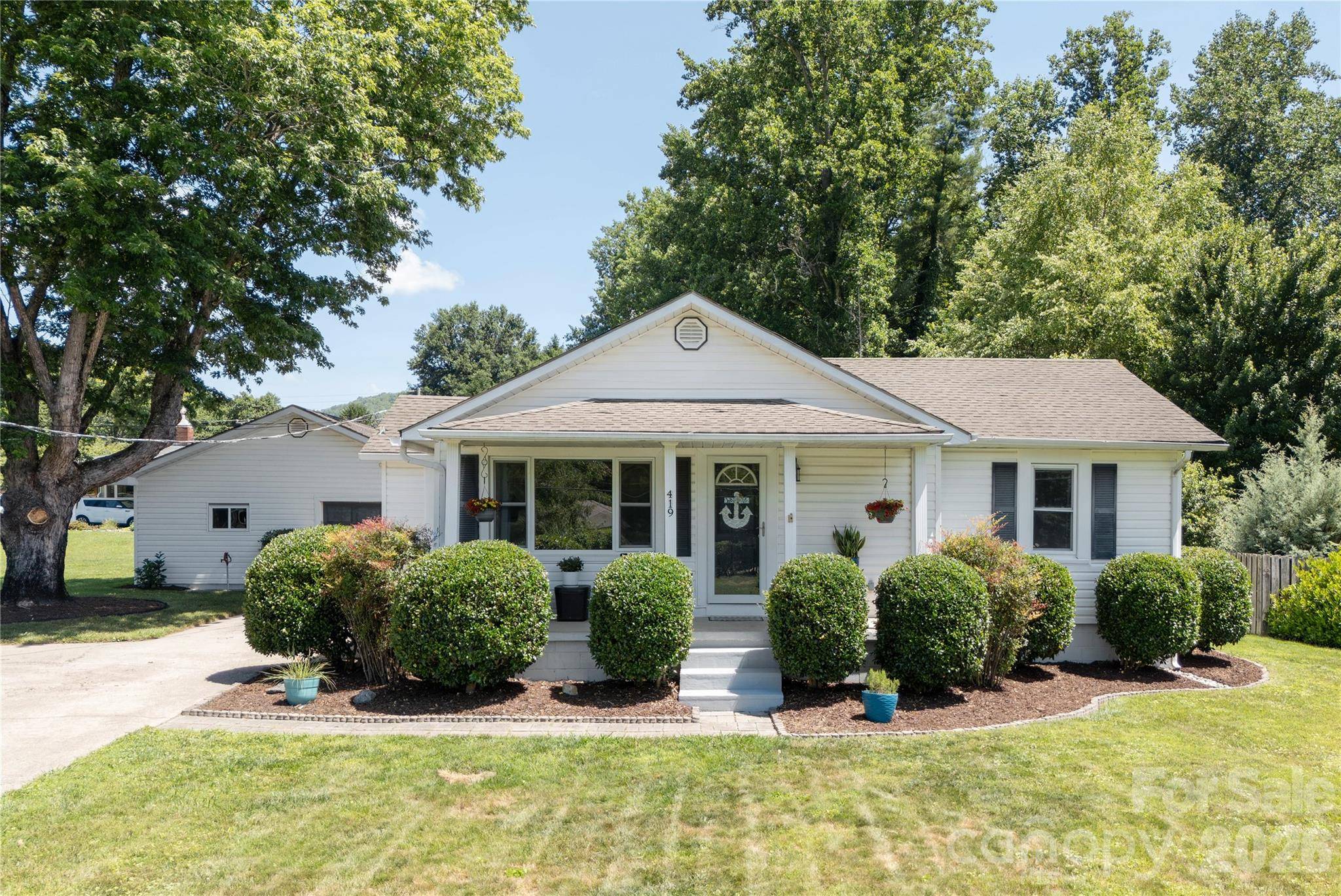 419 Big Bend RD, Brevard, NC 28712