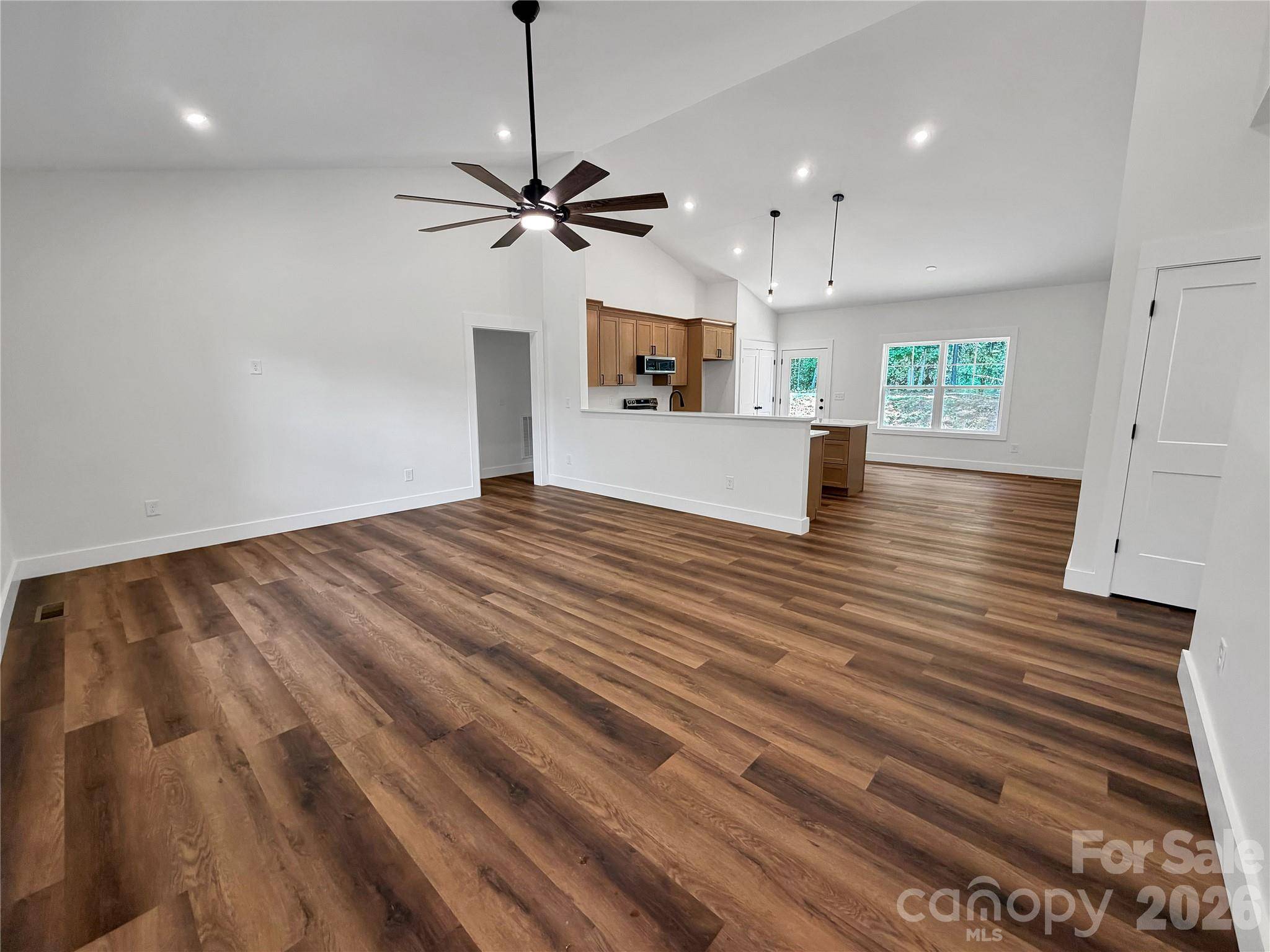 321 Whispering Pines CIR, Forest City, NC 28043