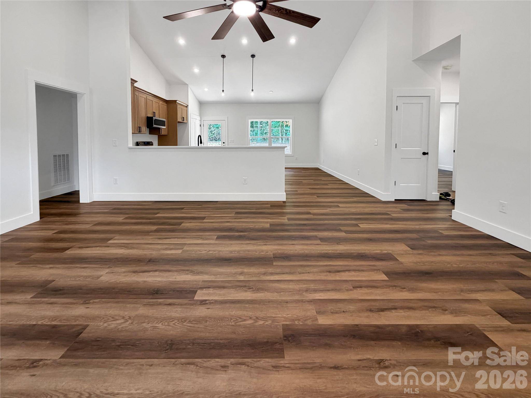 321 Whispering Pines CIR, Forest City, NC 28043