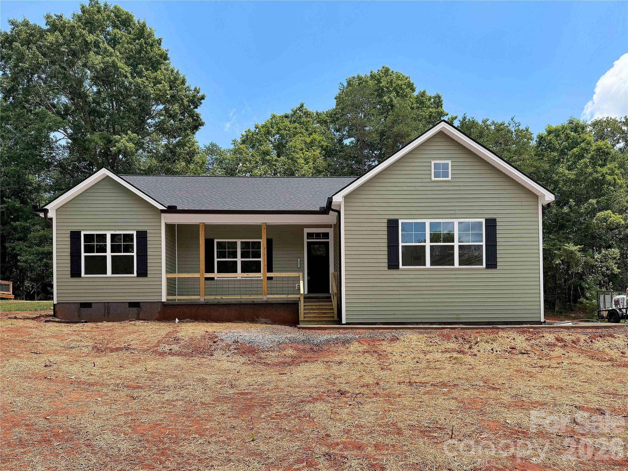 321 Whispering Pines CIR, Forest City, NC 28043