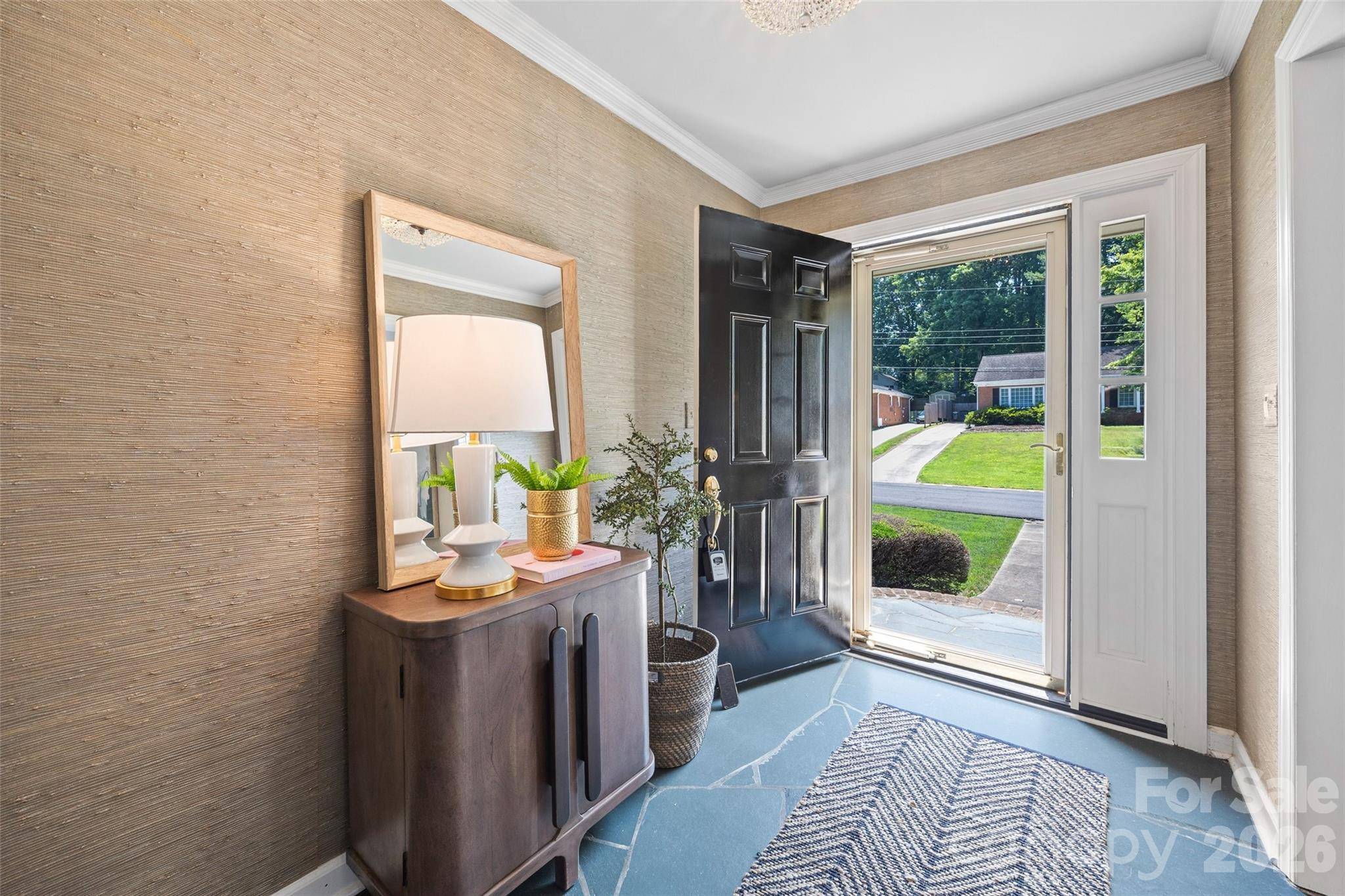 3826 Severn AVE, Charlotte, NC 28210