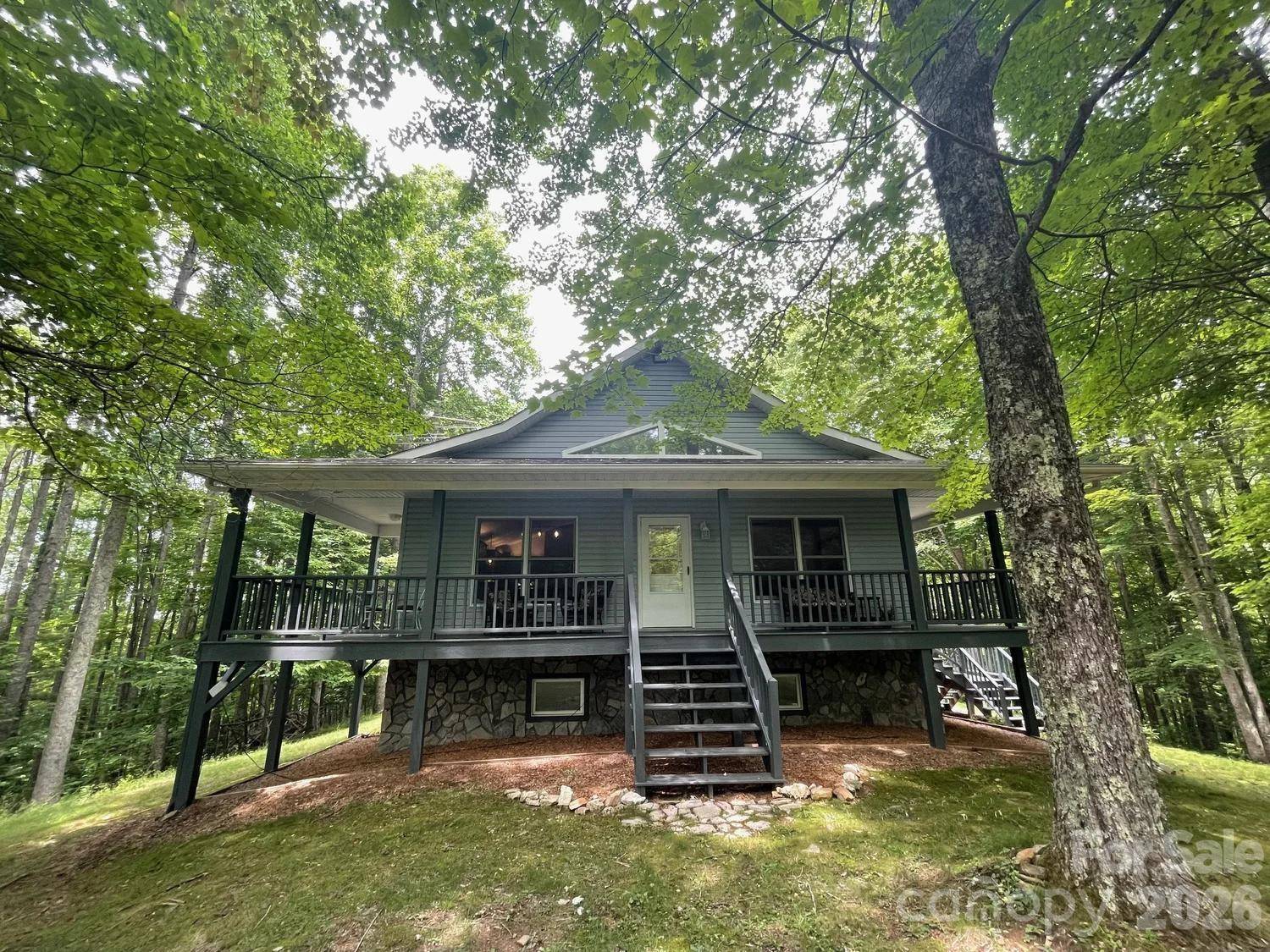 700 Norton Fork RD, Hot Springs, NC 28743