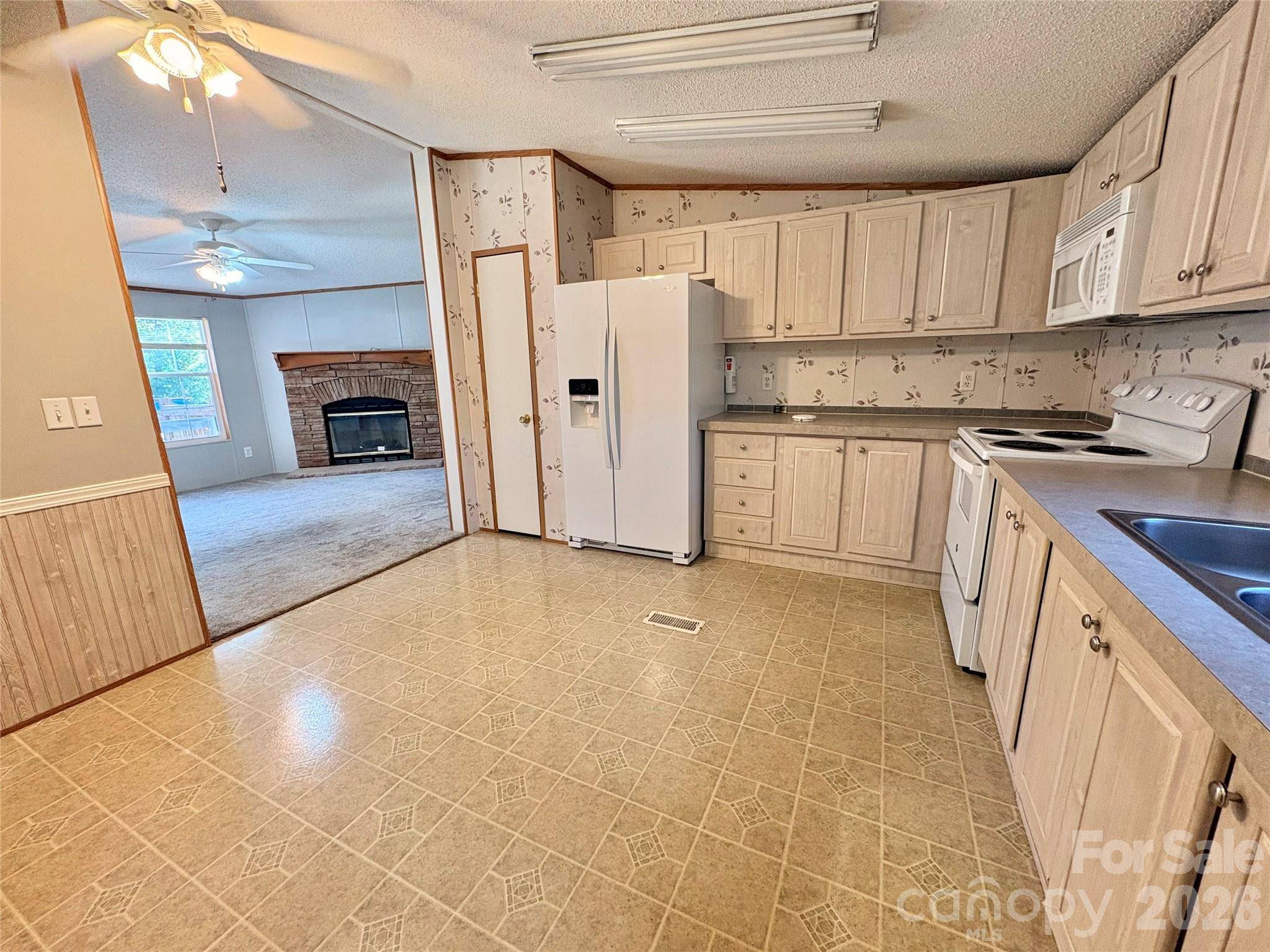 5422 Wrenn DR, Catawba, NC 28037