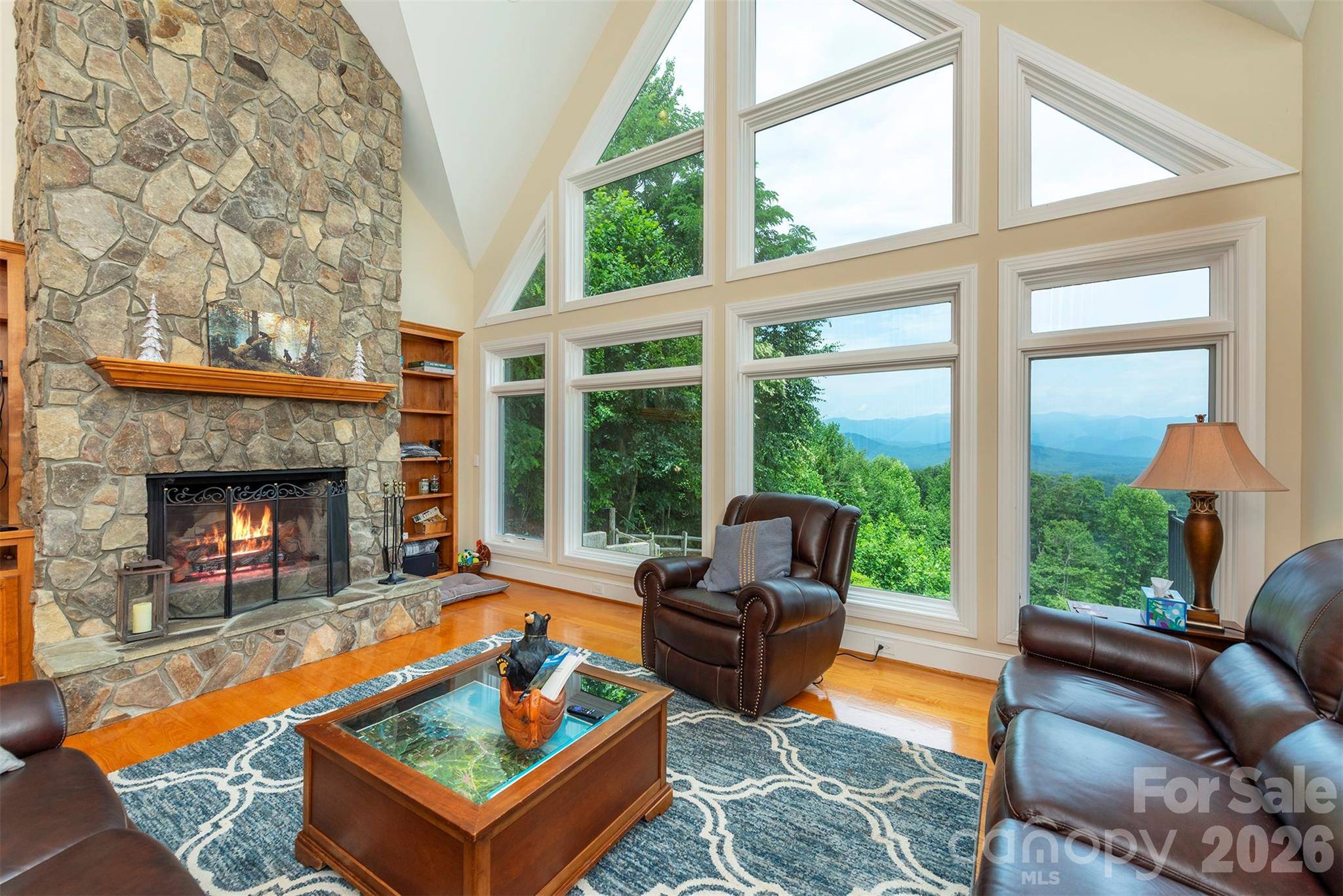 301 Oak Winds DR, Old Fort, NC 28762