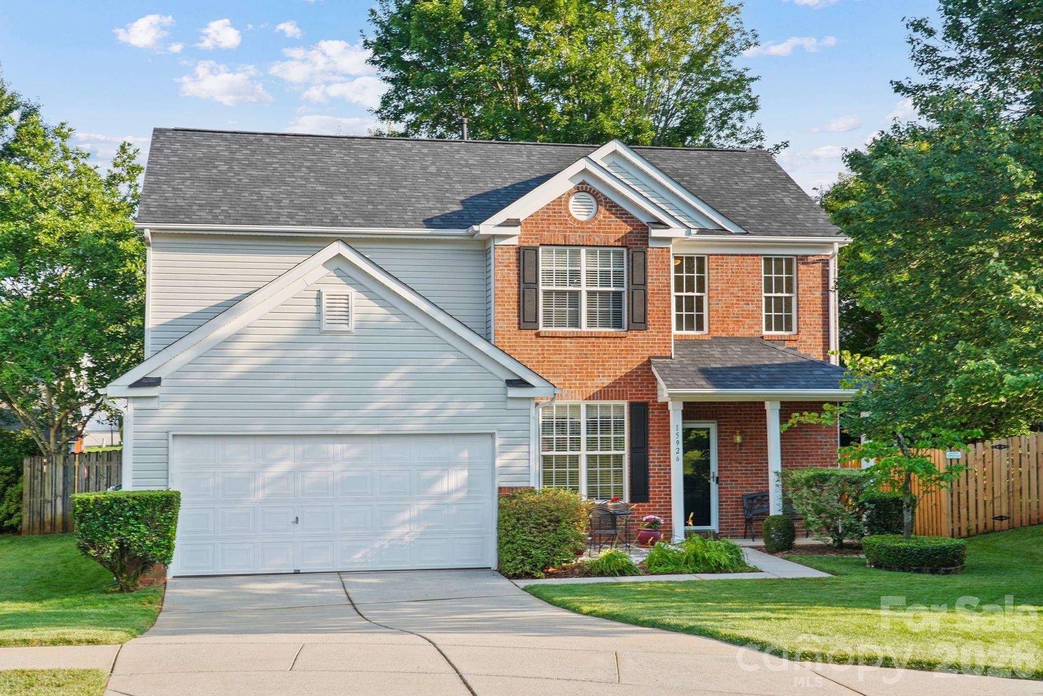 15926 Bubbling Branch LN, Charlotte, NC 28273