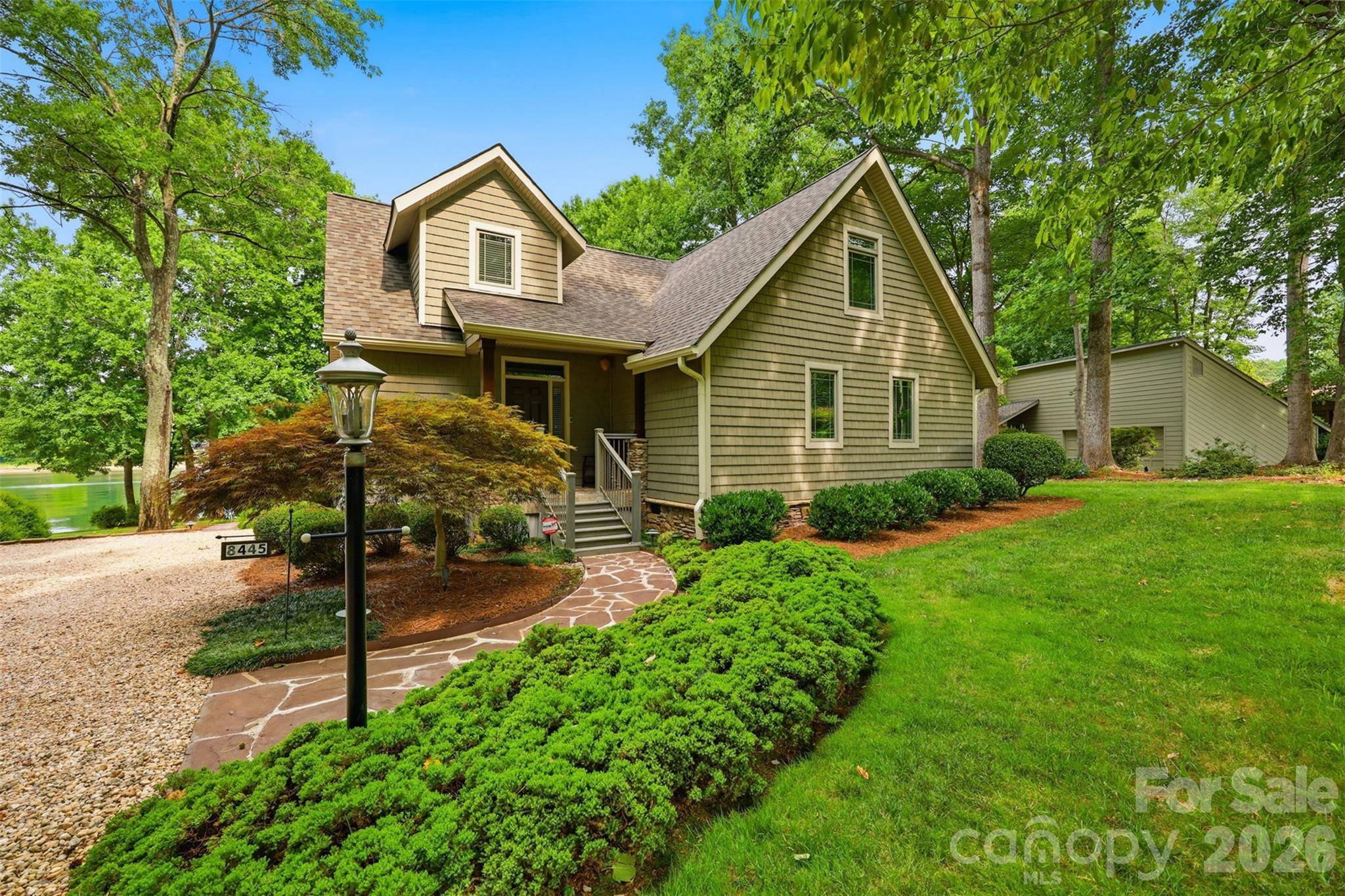 8445 Timberlake LN, Terrell, NC 28682