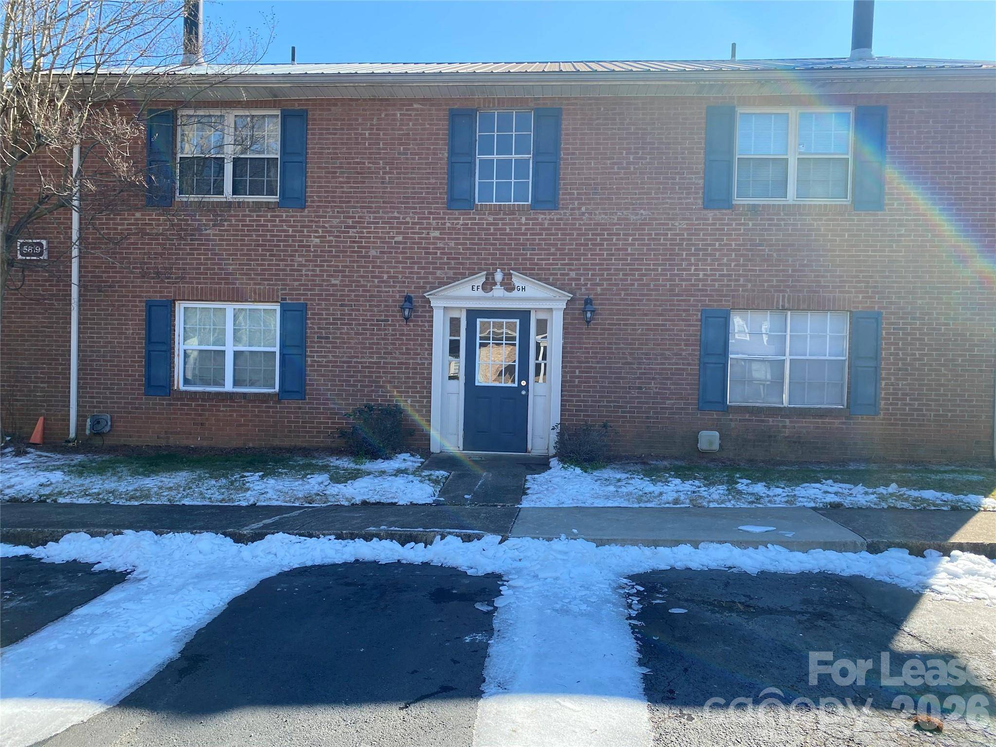 5819 Hunting Ridge LN #H, Charlotte, NC 28212