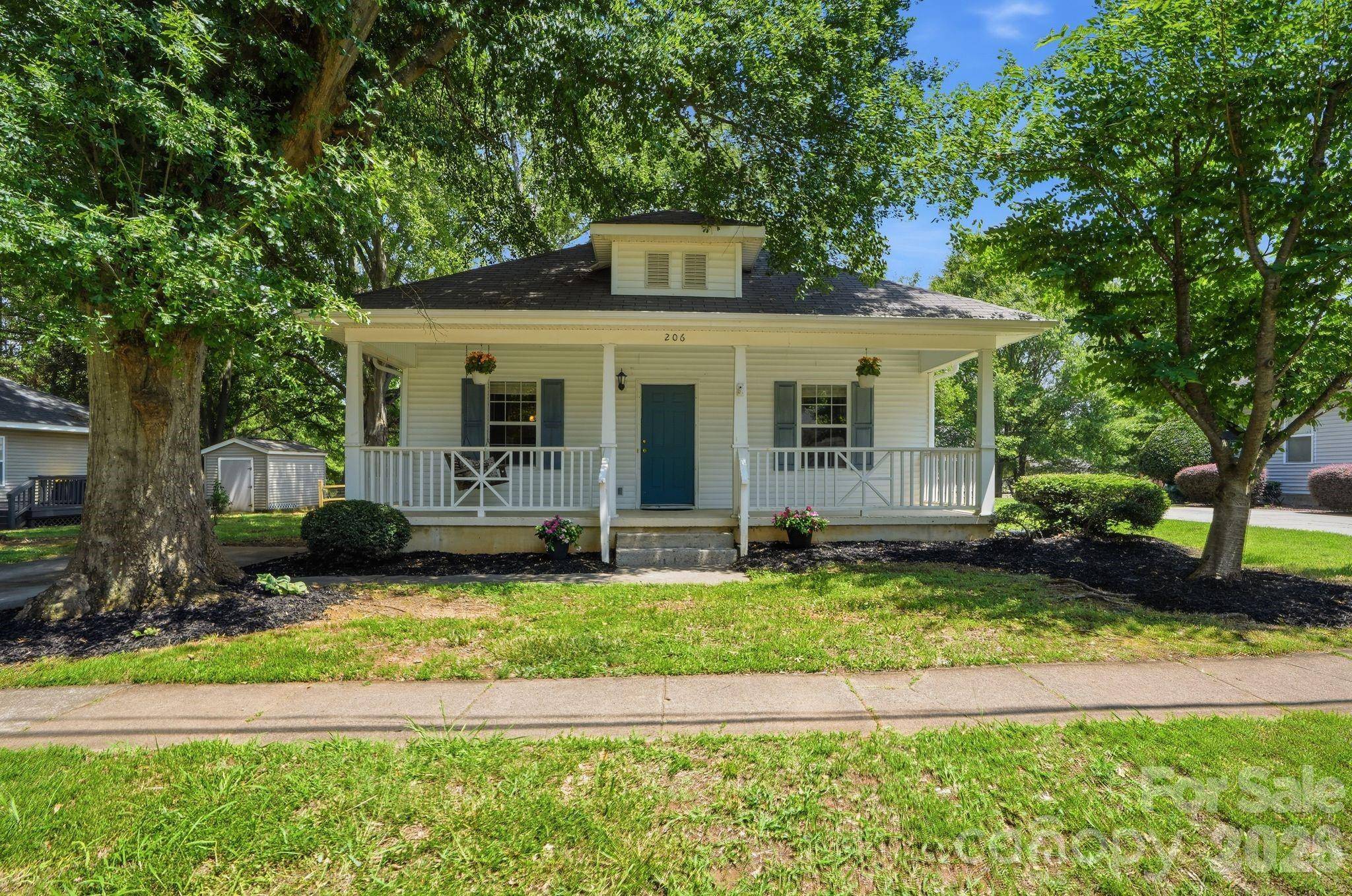 206 Sixth ST, Belmont, NC 28012
