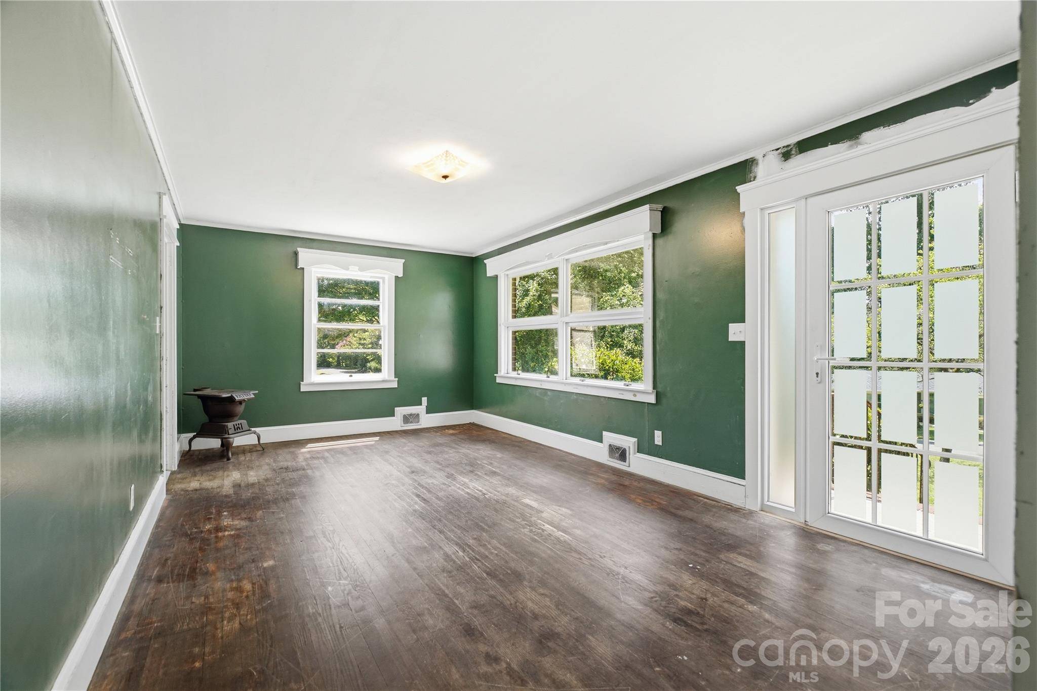 307 Dutchman AVE, Mount Holly, NC 28120
