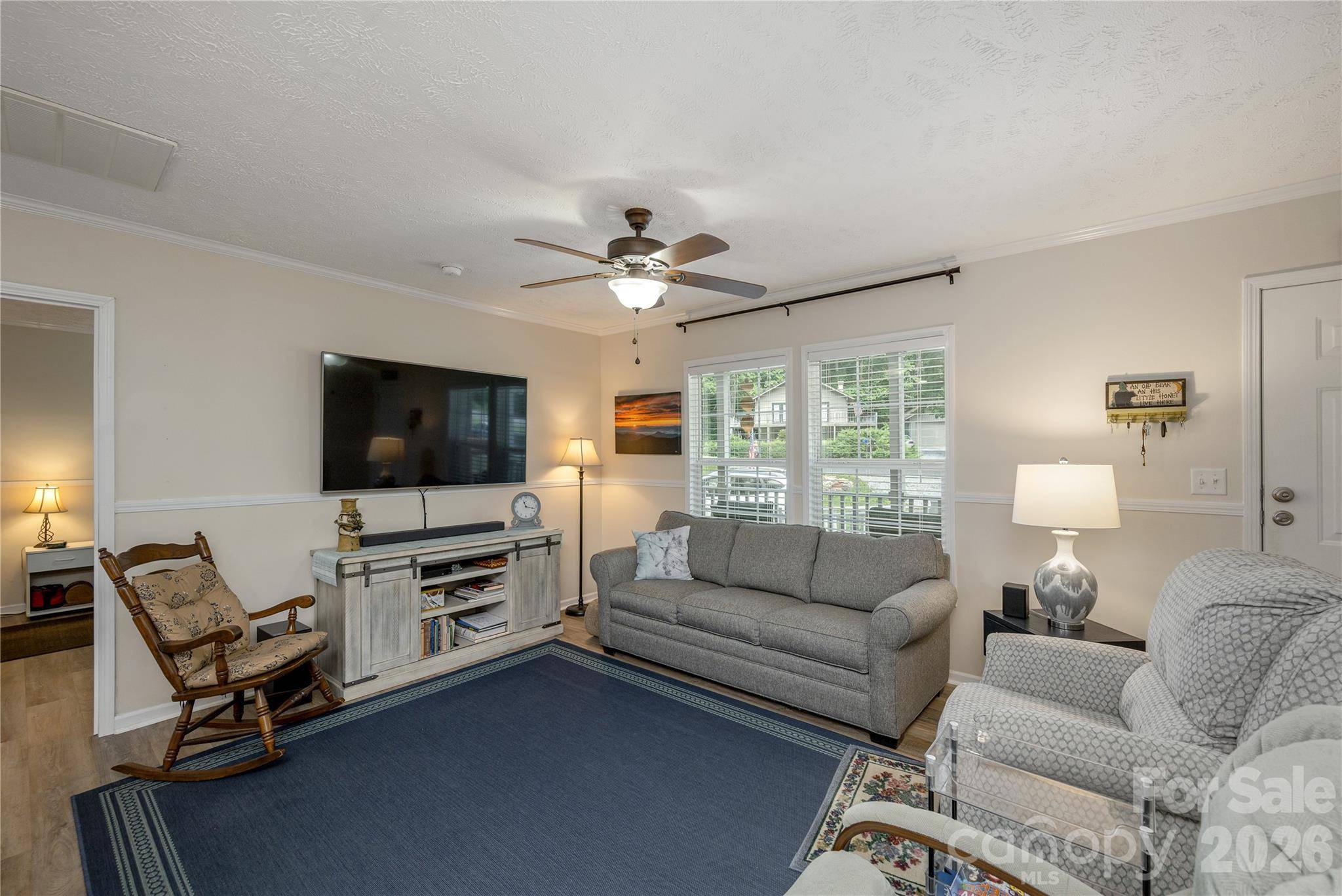 32 Beechwood Lakes DR, Hendersonville, NC 28792
