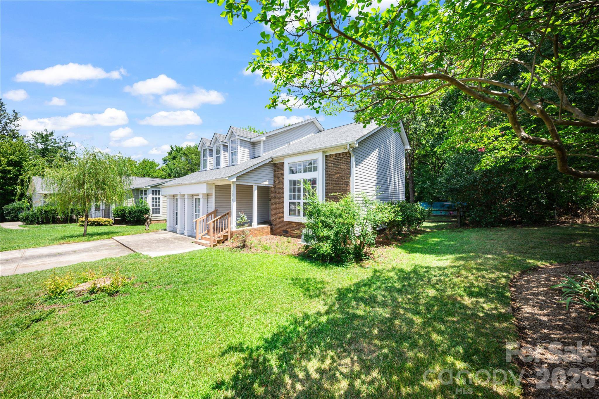 13000 Greycrest DR, Charlotte, NC 28278