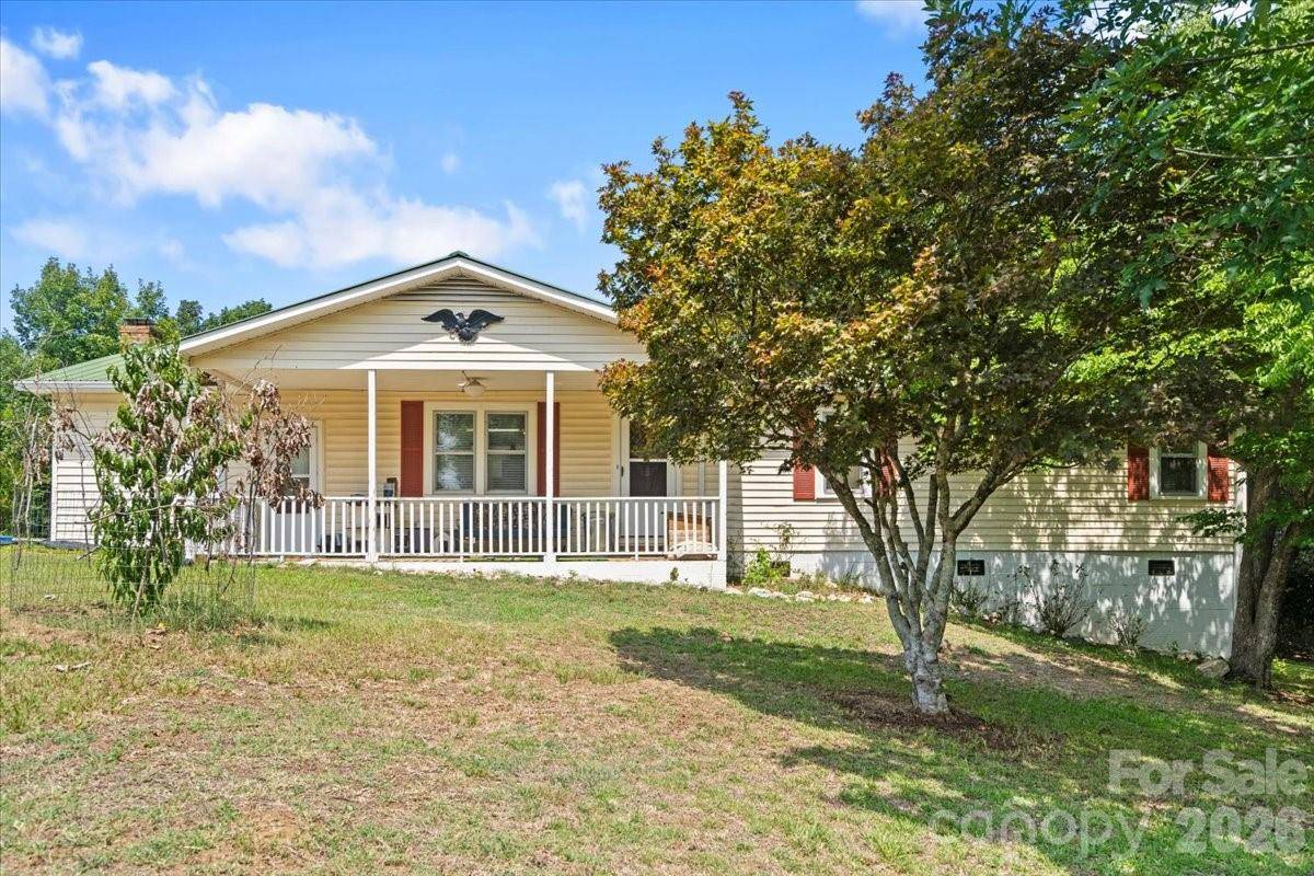 405 Watson Hill LN, Chesterfield, SC 29709