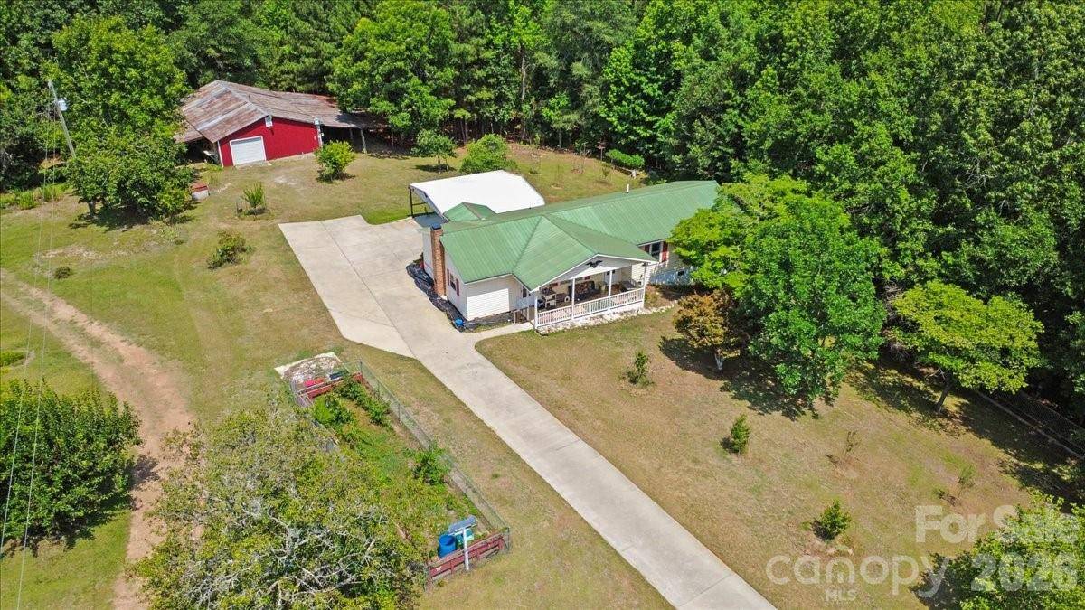405 Watson Hill LN, Chesterfield, SC 29709
