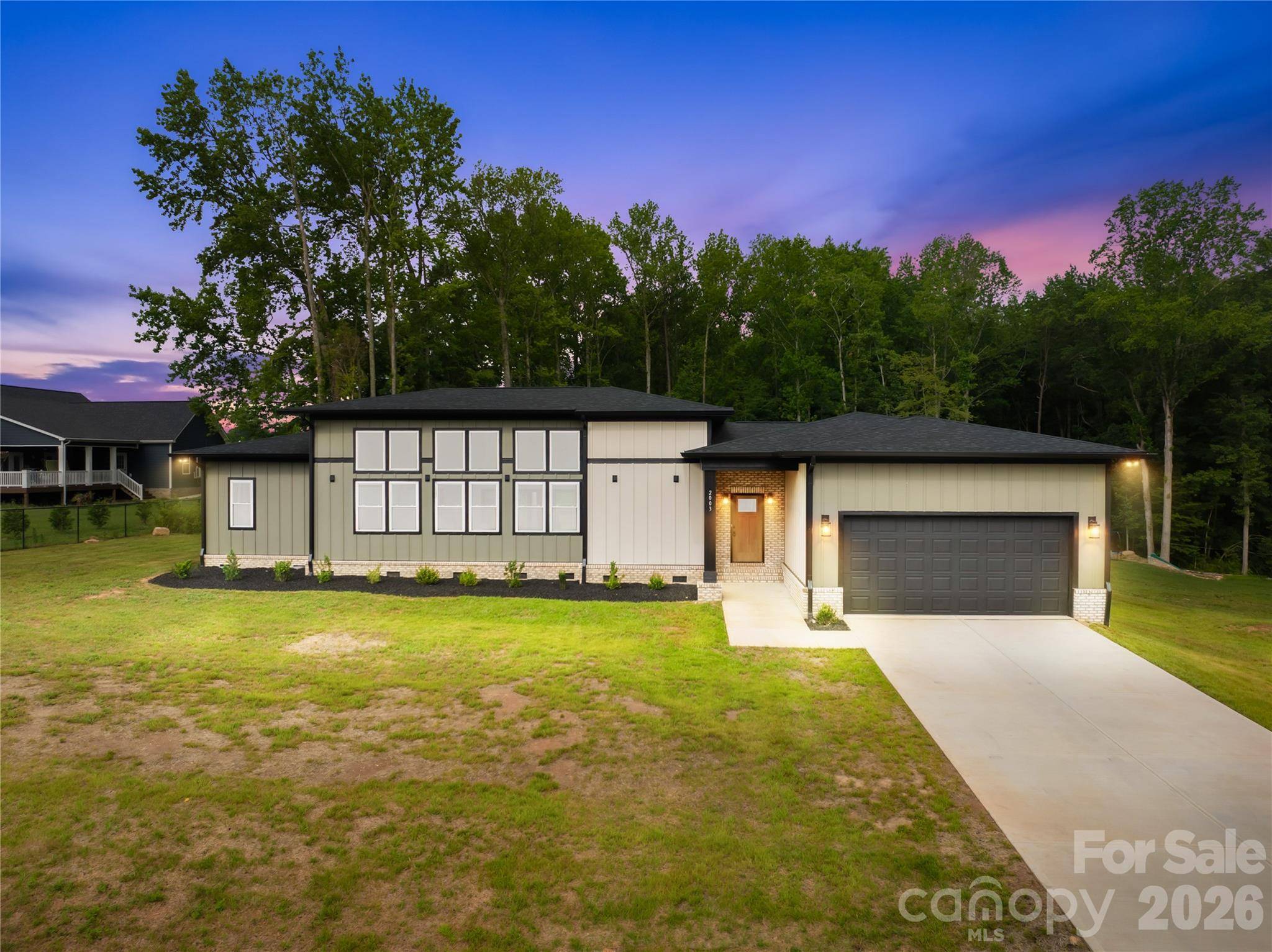 2003 Plain Field DR, Bessemer City, NC 28016