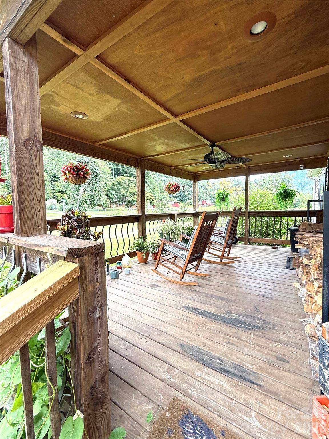 10755 NC 209 HWY, Hot Springs, NC 28743