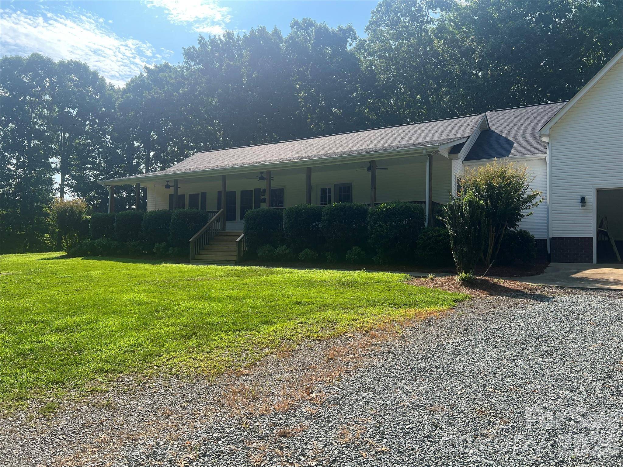 245 Jermane RD, New London, NC 28127