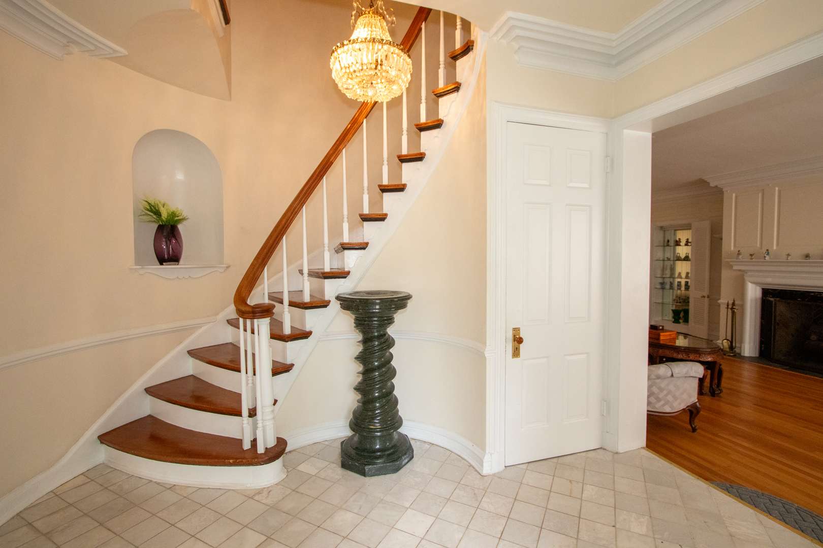 1402 Lathrop AVE, River Forest, IL 60305