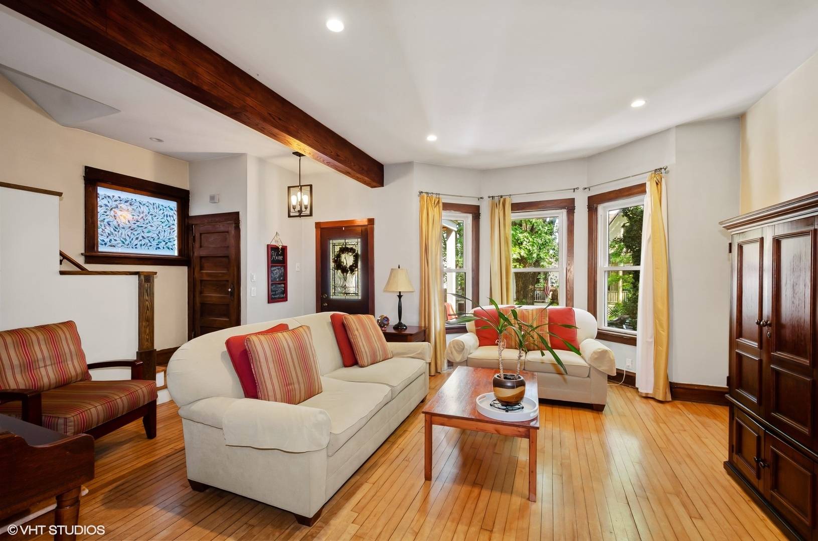 1443 W Highland AVE, Chicago, IL 60660