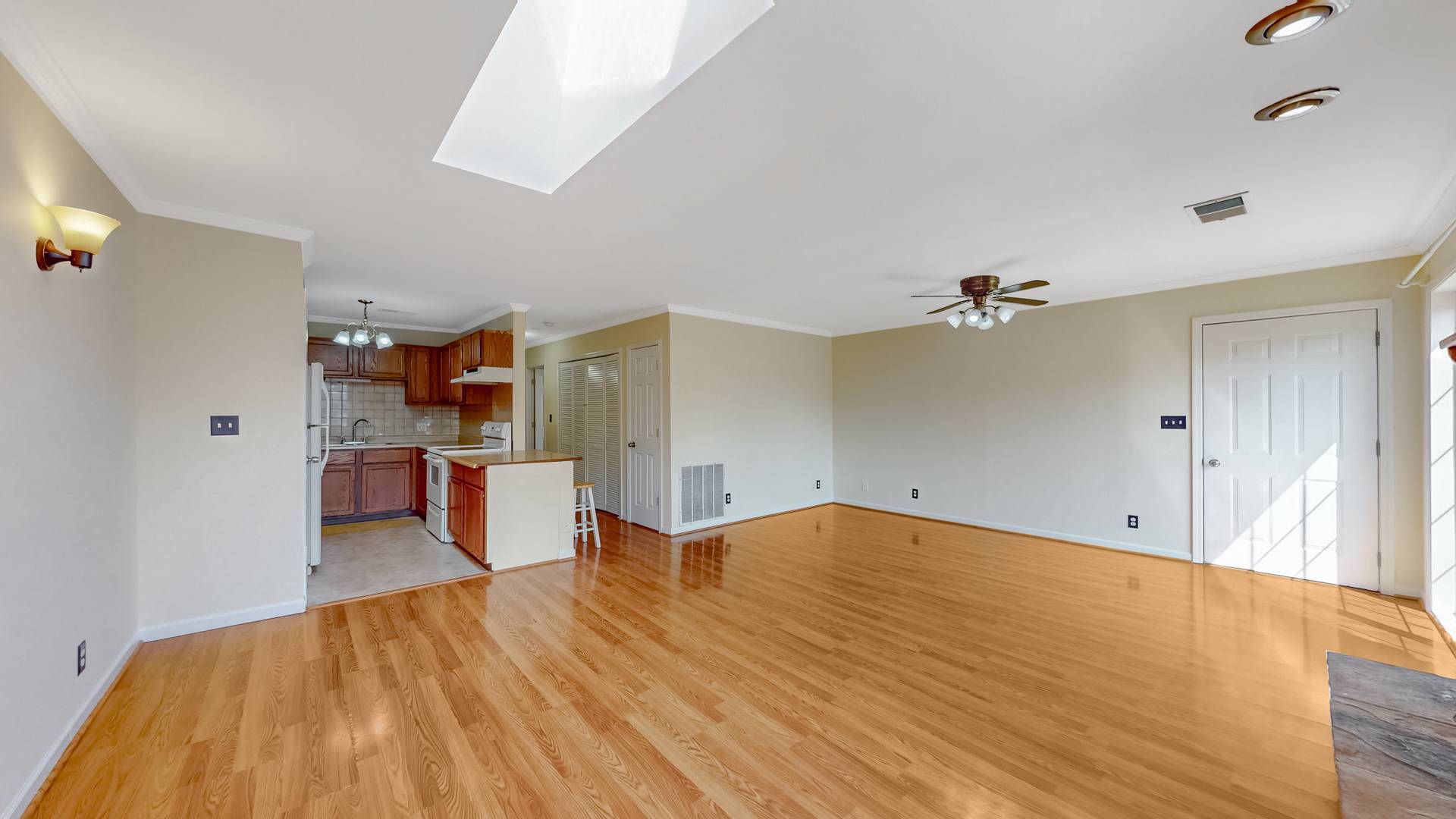 1545 W Stonehenge DR #0, Sycamore, IL 60178