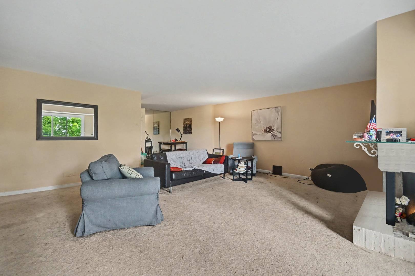 1671 MISSION HILLS RD #104, Northbrook, IL 60062