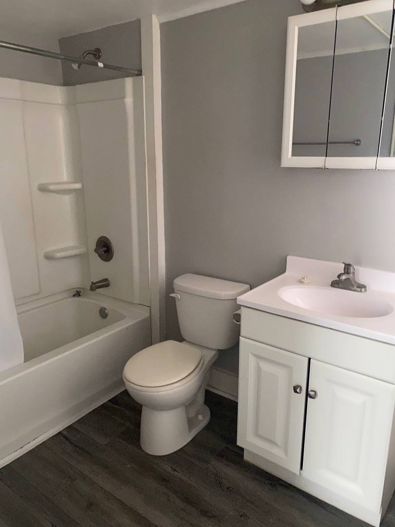 1335 W 13th ST, Davenport, IA 52804