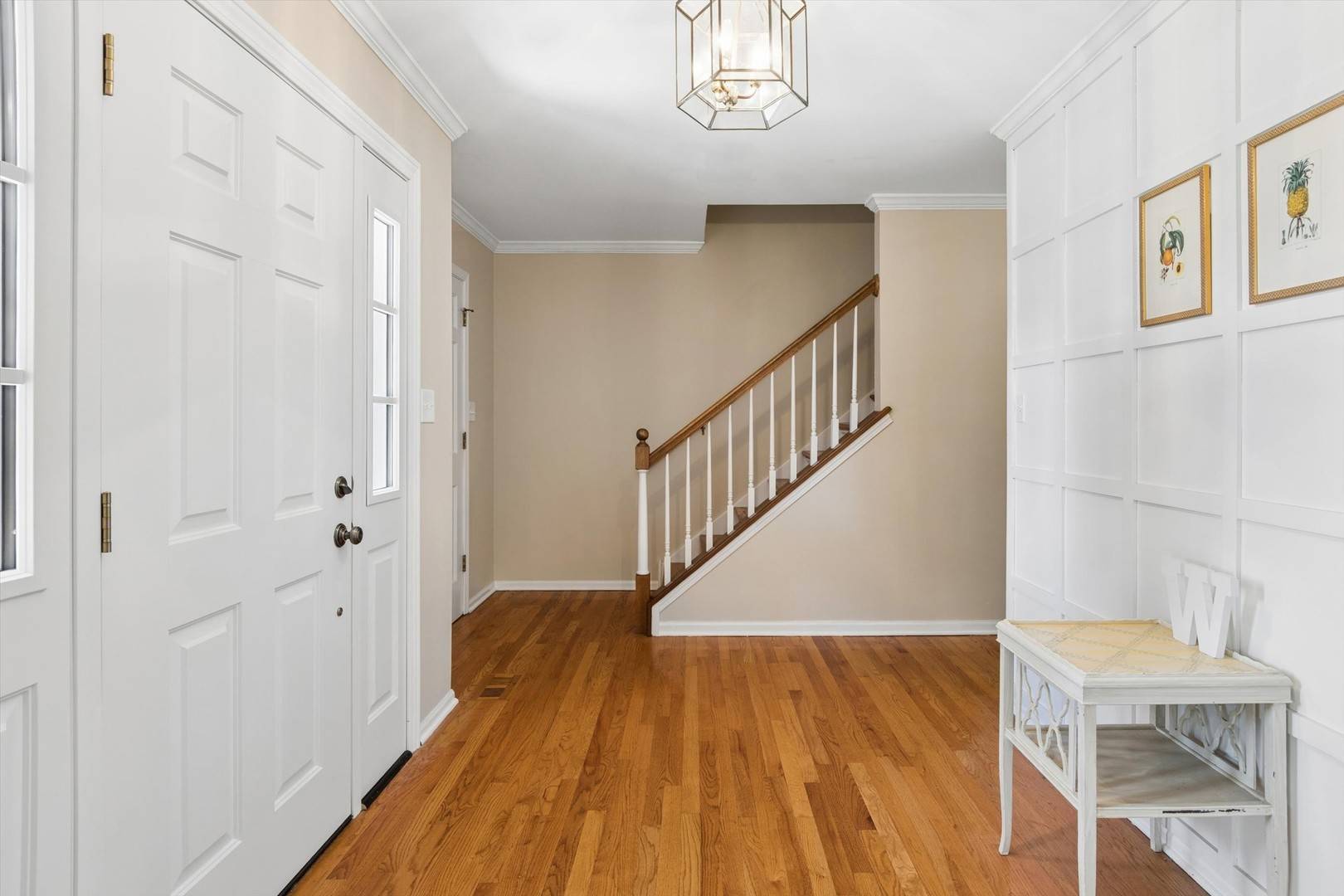 2254 REMINGTON DR, Naperville, IL 60565