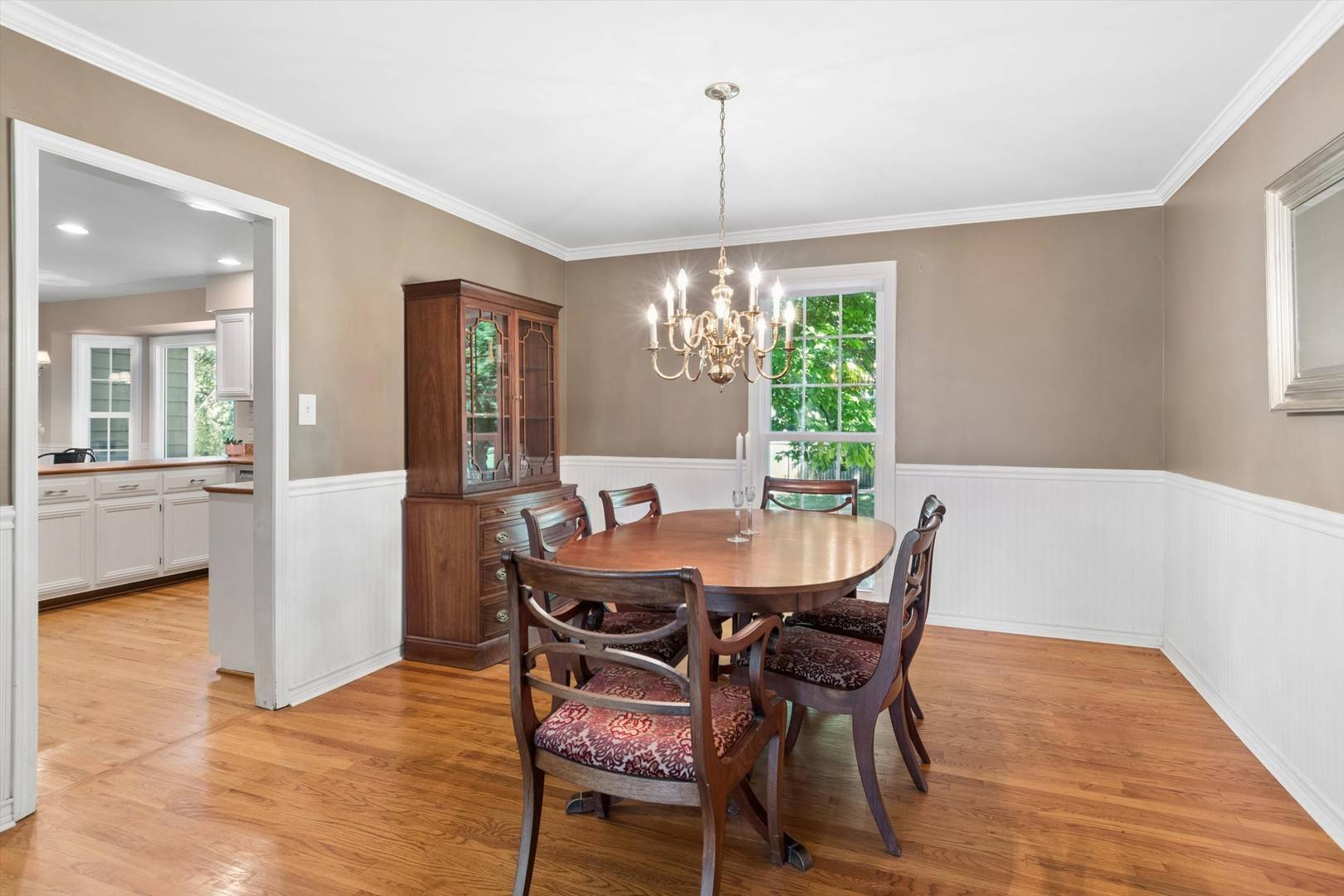 2254 REMINGTON DR, Naperville, IL 60565