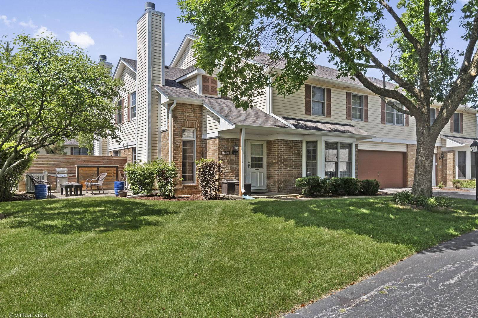 9933 Cambridge CT #C, Mokena, IL 60448