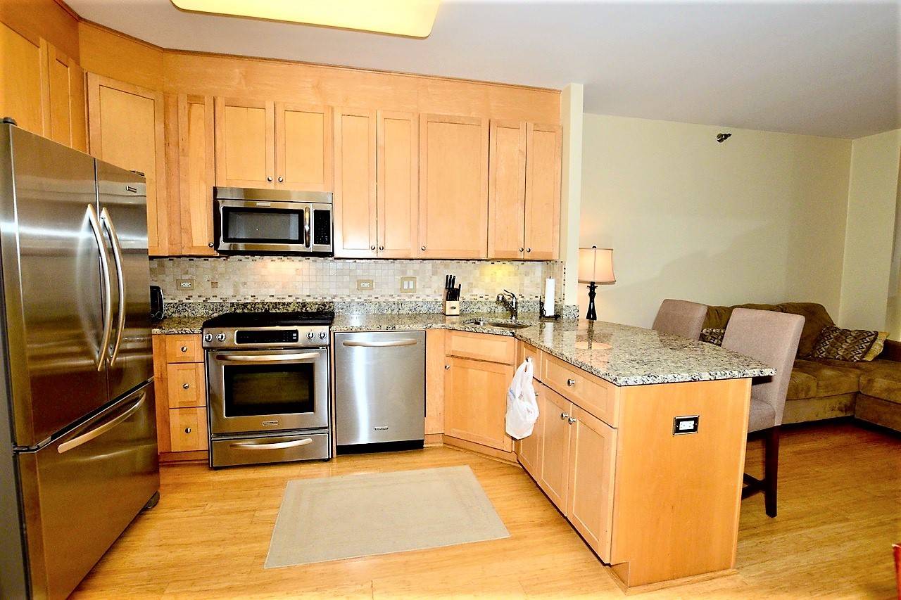 33 W Ontario ST #54C, Chicago, IL 60654