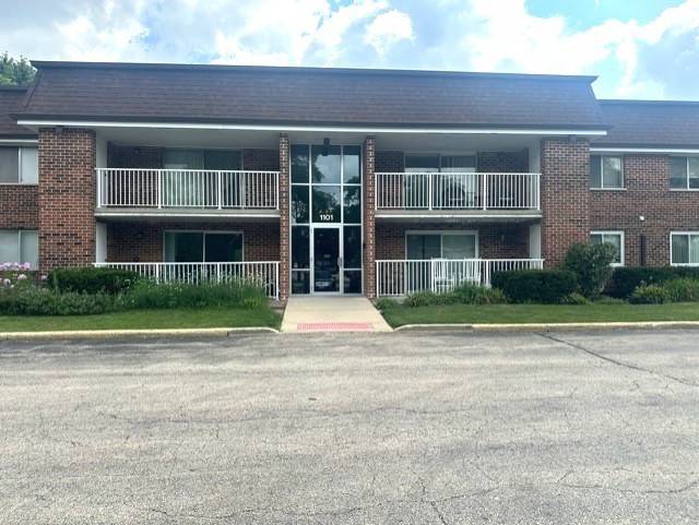 1101 Mercury DR #1D, Schaumburg, IL 60193