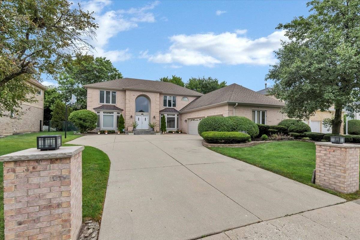 1922 Deercrest LN, Northbrook, IL 60062