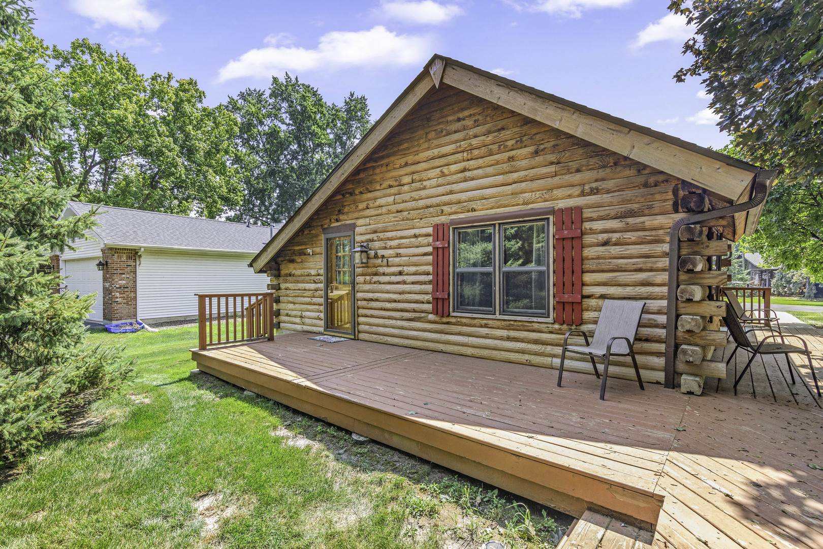 871 Lake Holiday DR, Lake Holiday, IL 60548
